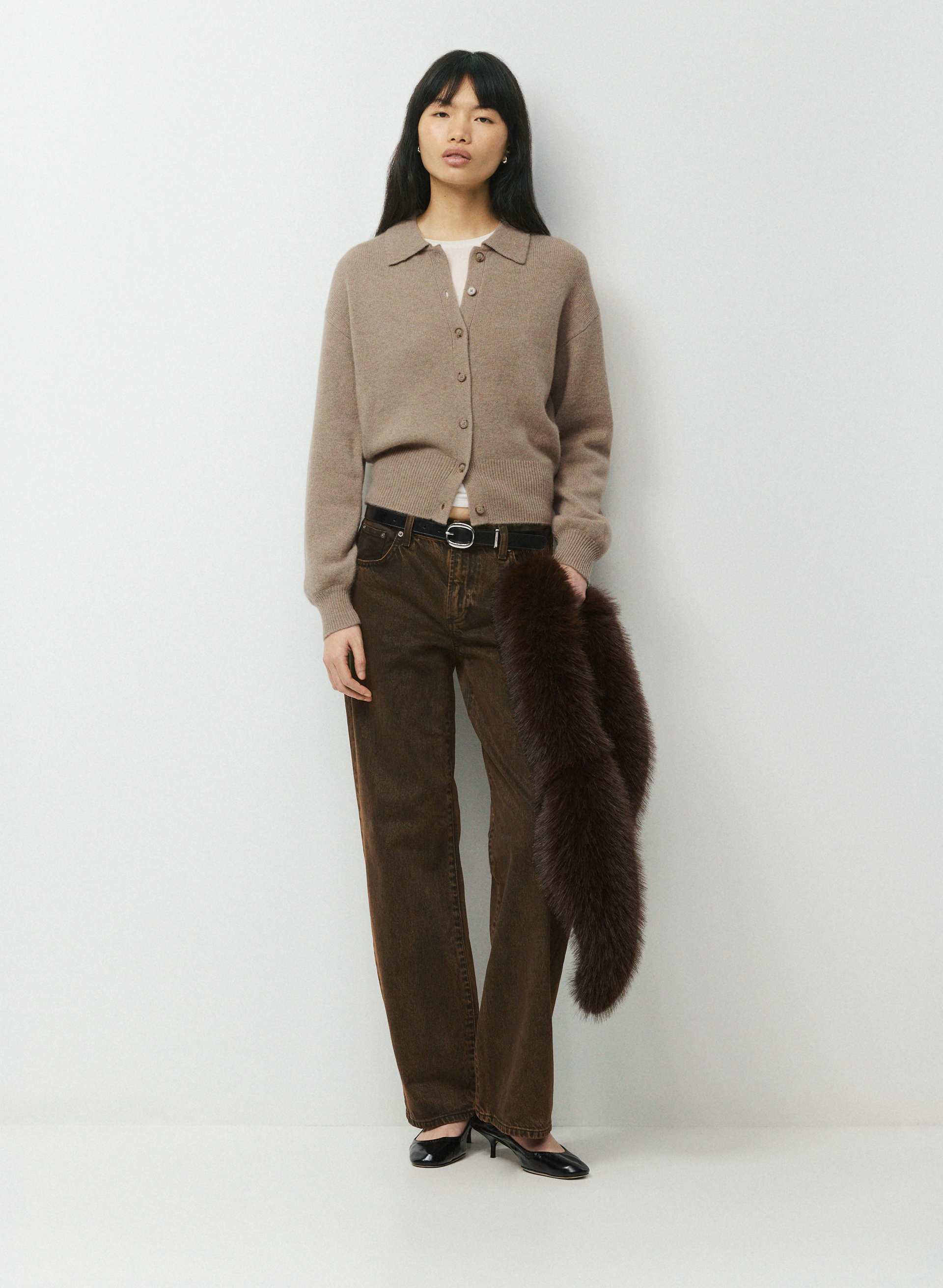 ESSENTIAL CASHMERE PRINCELY CARDIGAN | Aritzia