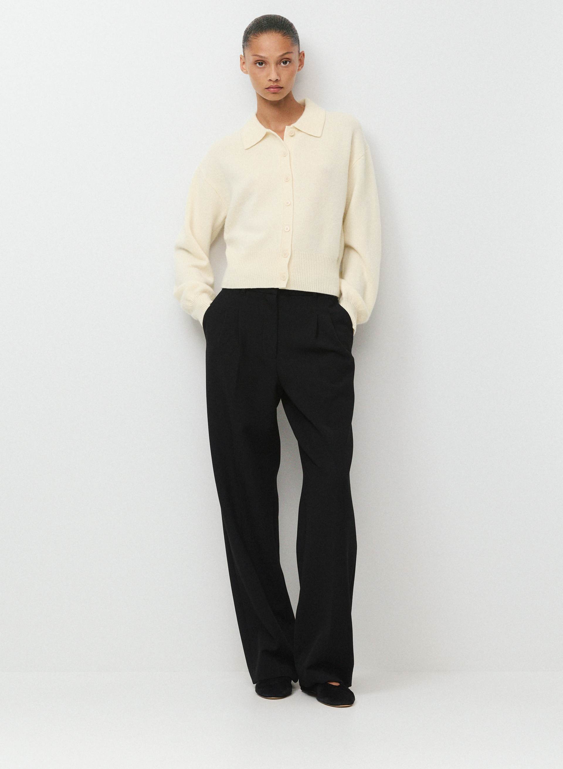 ESSENTIAL CASHMERE PRINCELY CARDIGAN - Midweight 100% cashmere collared cardigan. 