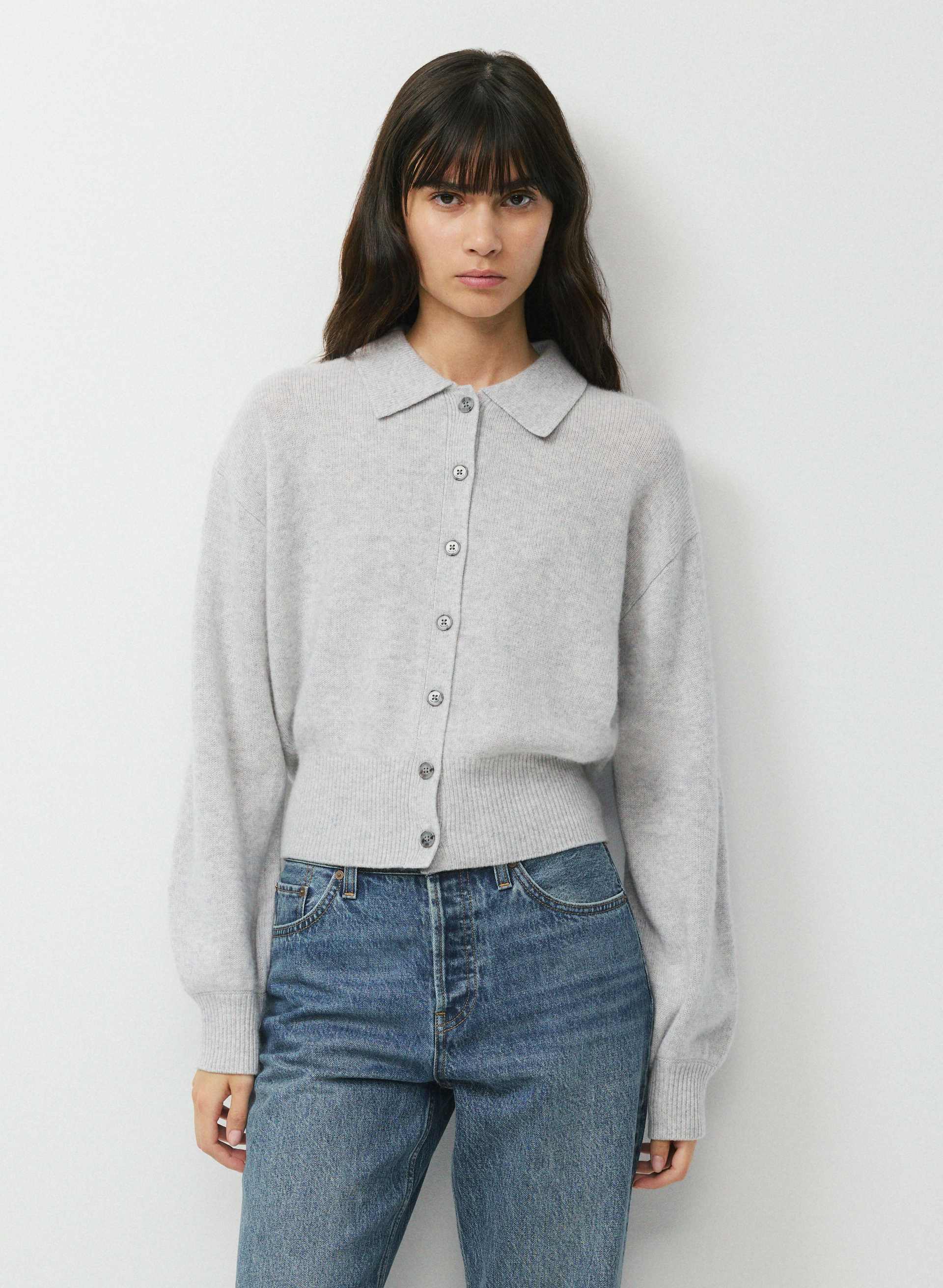 ESSENTIAL CASHMERE PRINCELY CARDIGAN | Aritzia
