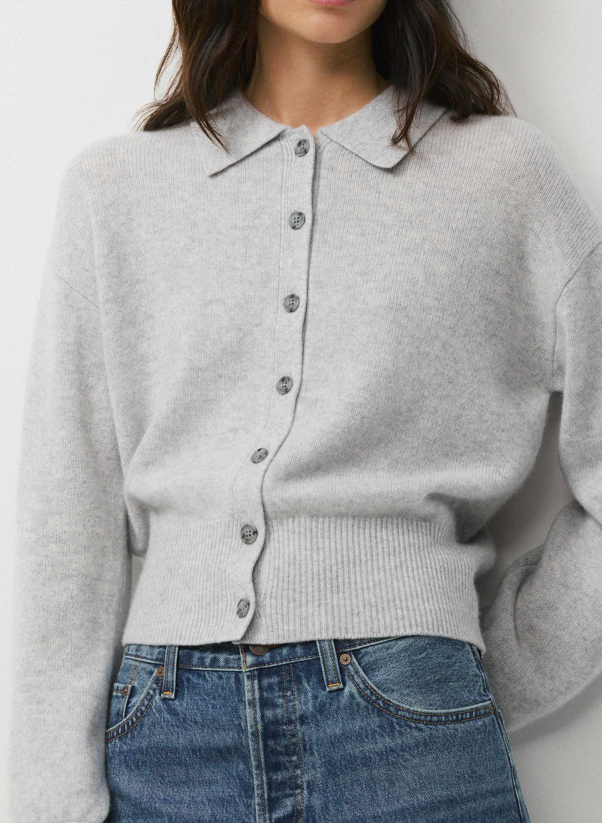 ESSENTIAL CASHMERE PRINCELY CARDIGAN | Aritzia