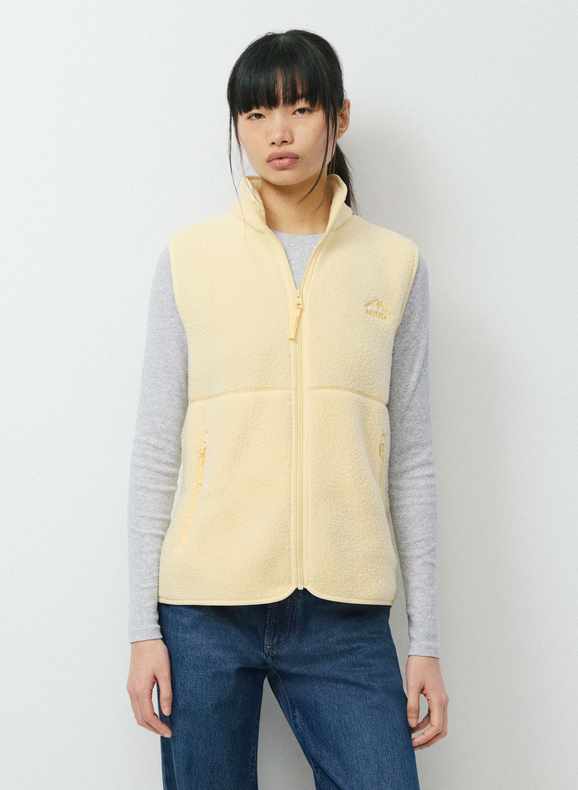 Polartec® Thermal Pro™ Ridgeline Hip Vest | Aritzia US