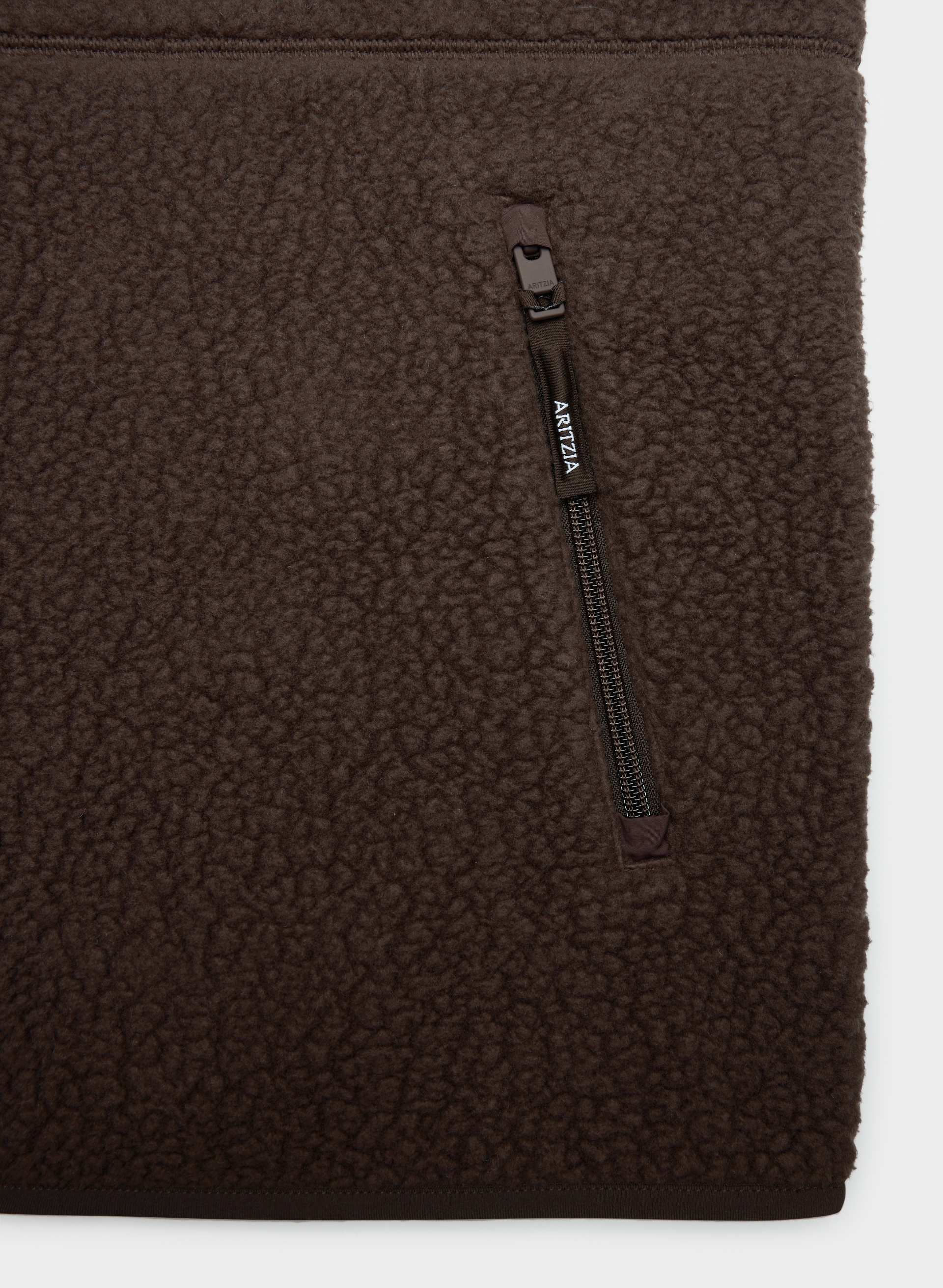 POLARTEC® THERMAL PRO™ RIDGELINE HIP VEST | Aritzia