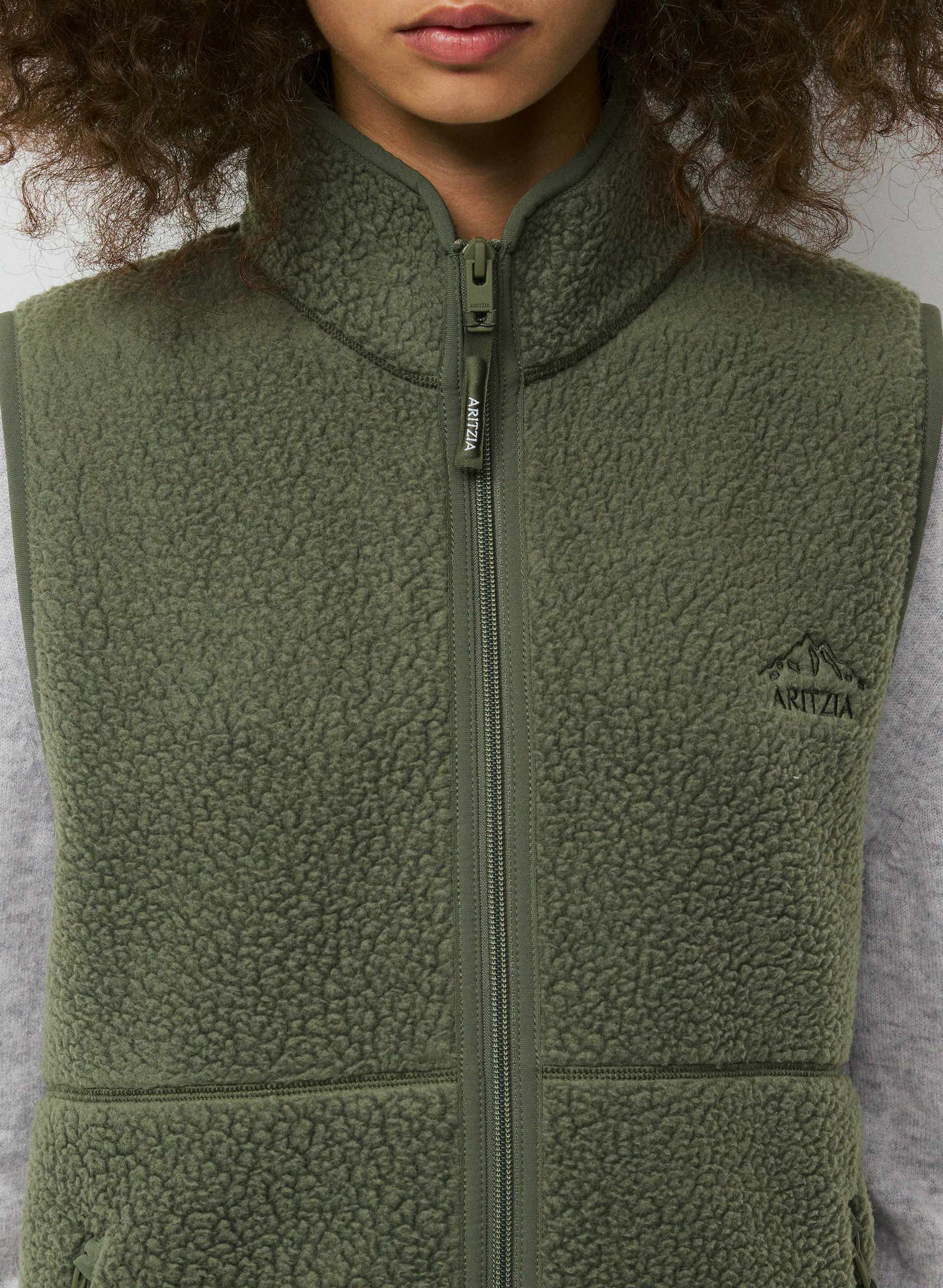 GILET RIDGELINE - POLARTEC® THERMAL PRO™ | Aritzia