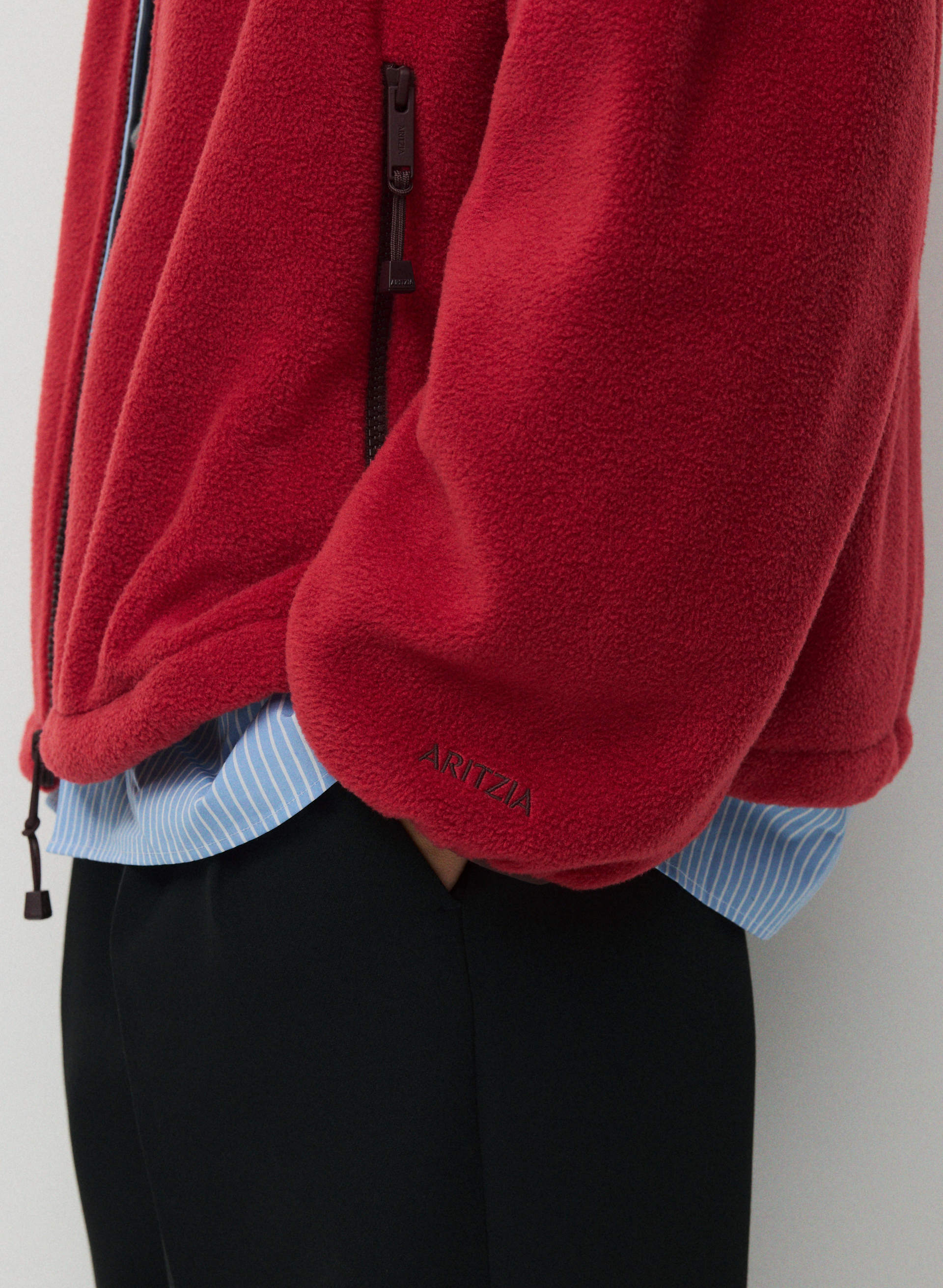OUTLOOK ZIP MOCKNECK | Aritzia