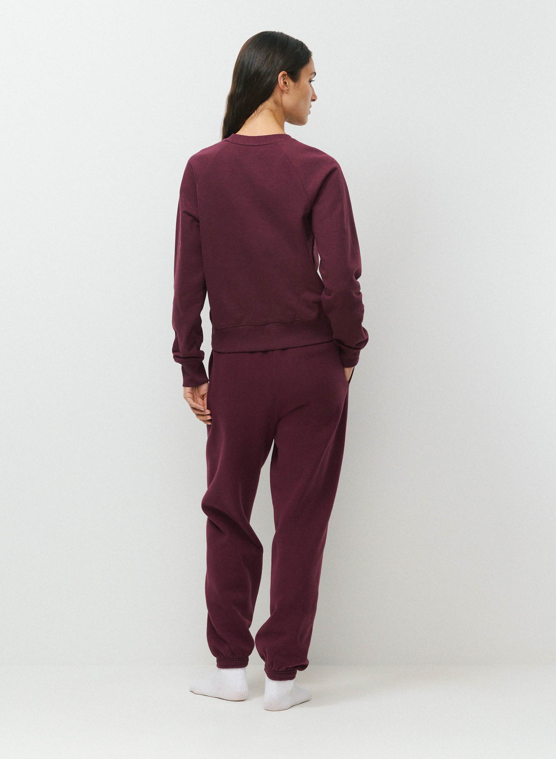 TERRY SWEATFLEECE PERFECT RAGLAN SWEATSHIRT | Aritzia