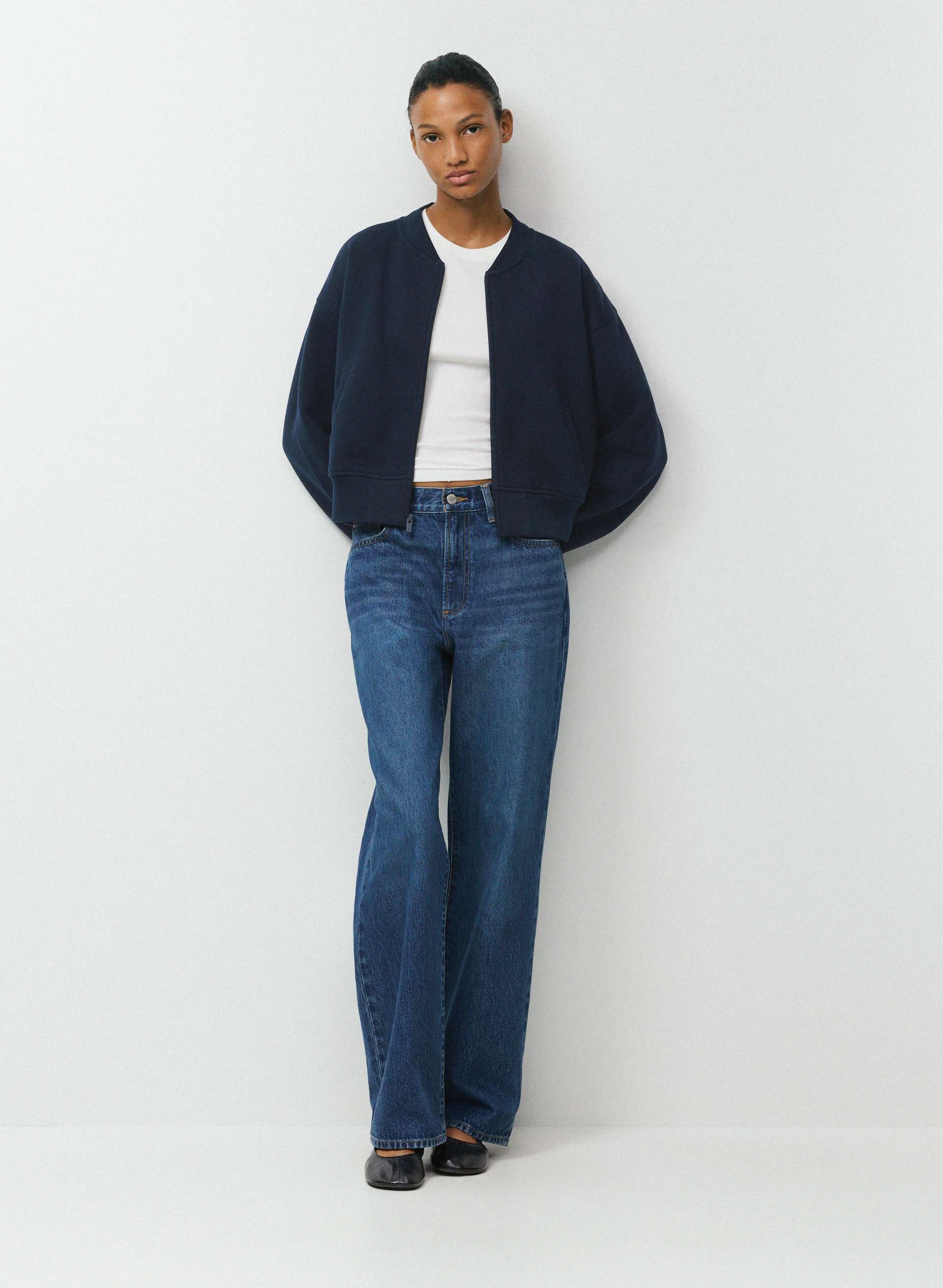 COZY SWEATFLEECE BOYFRIEND BOMBER | Aritzia