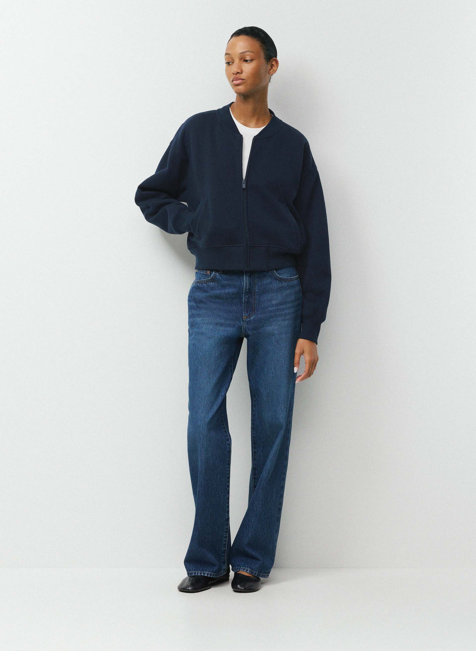 COZY SWEATFLEECE BOYFRIEND BOMBER | Aritzia