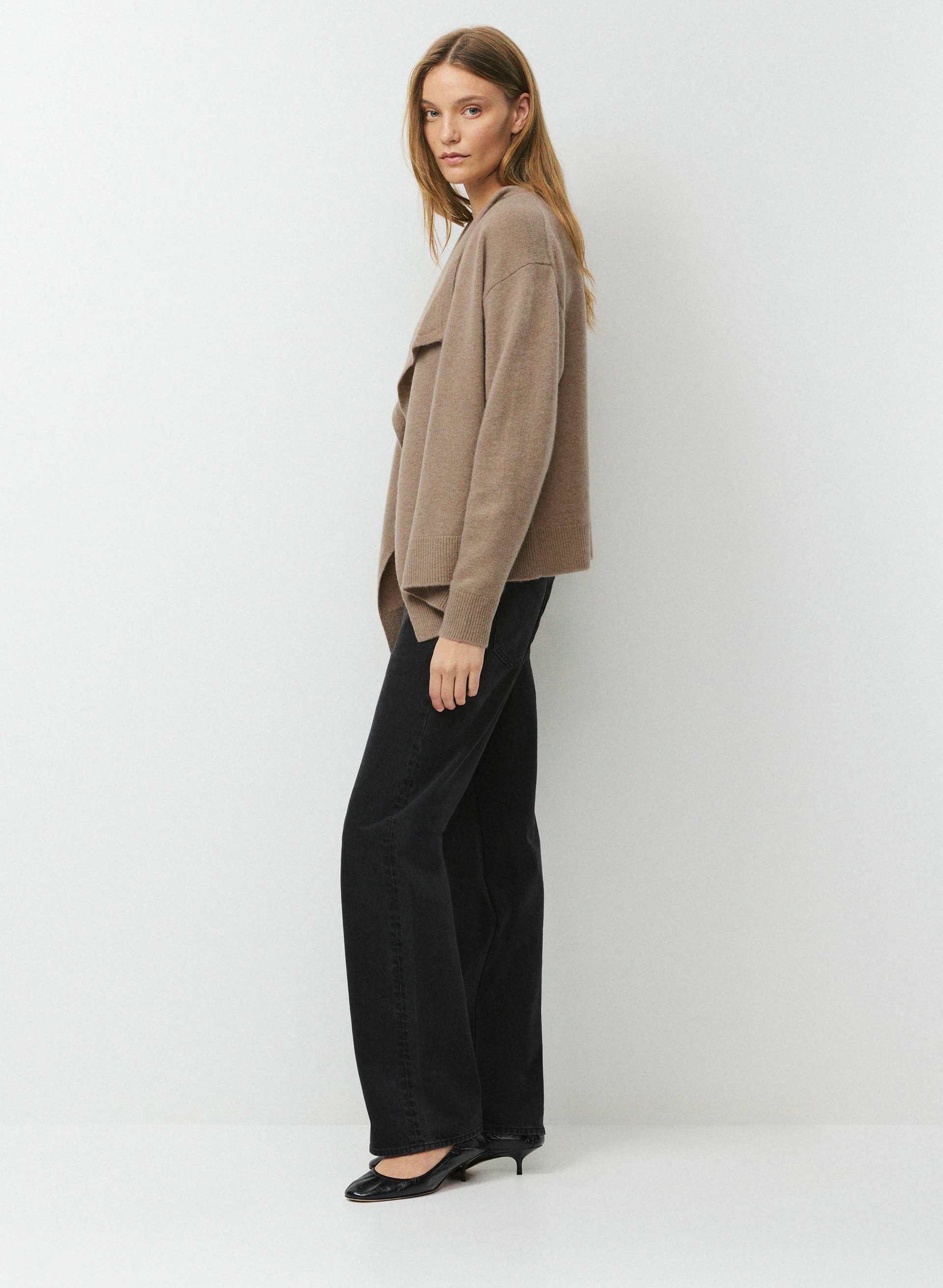 ESSENTIAL CASHMERE IMPASTO CARDIGAN | Aritzia