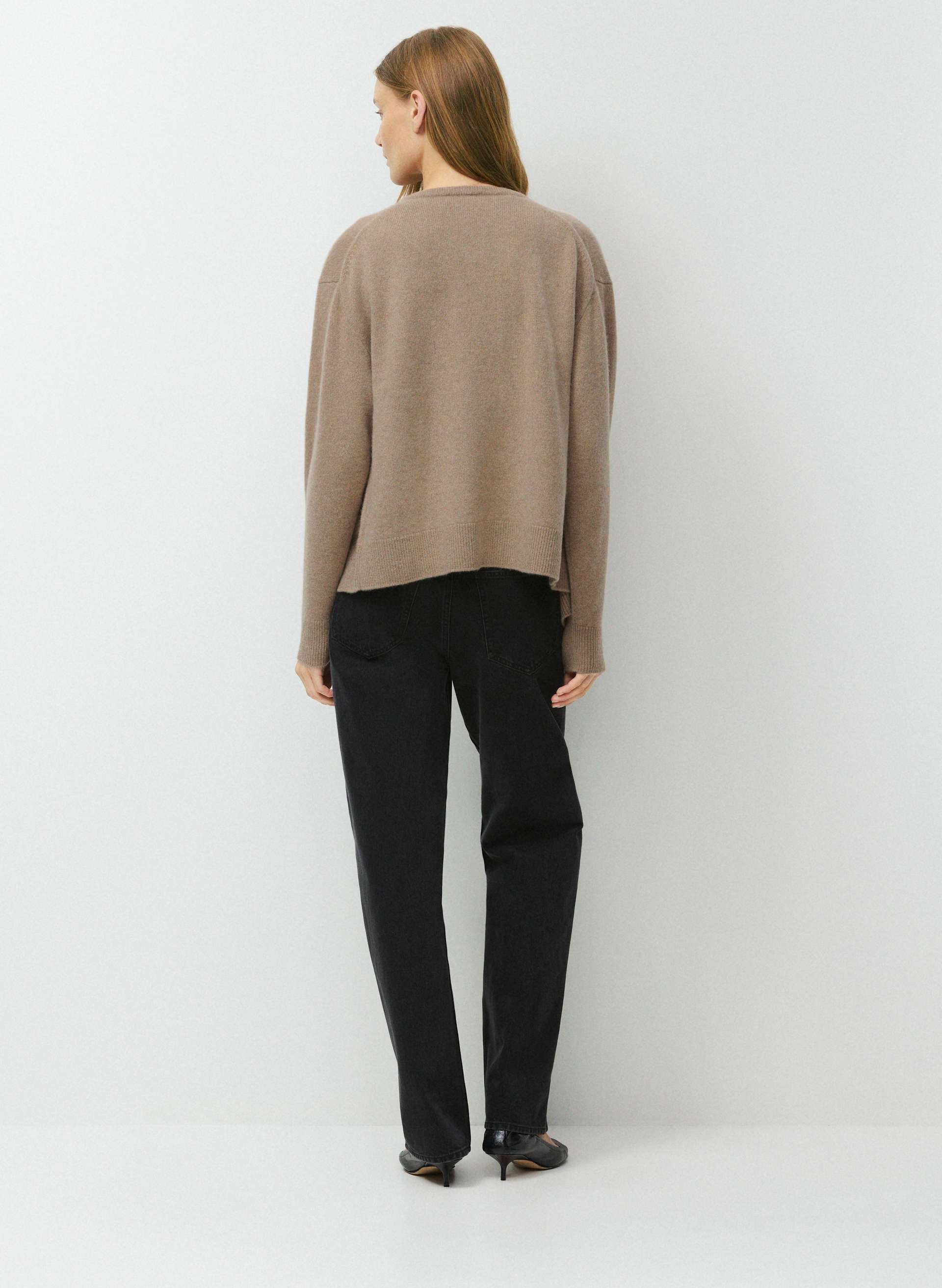 ESSENTIAL CASHMERE IMPASTO CARDIGAN | Aritzia