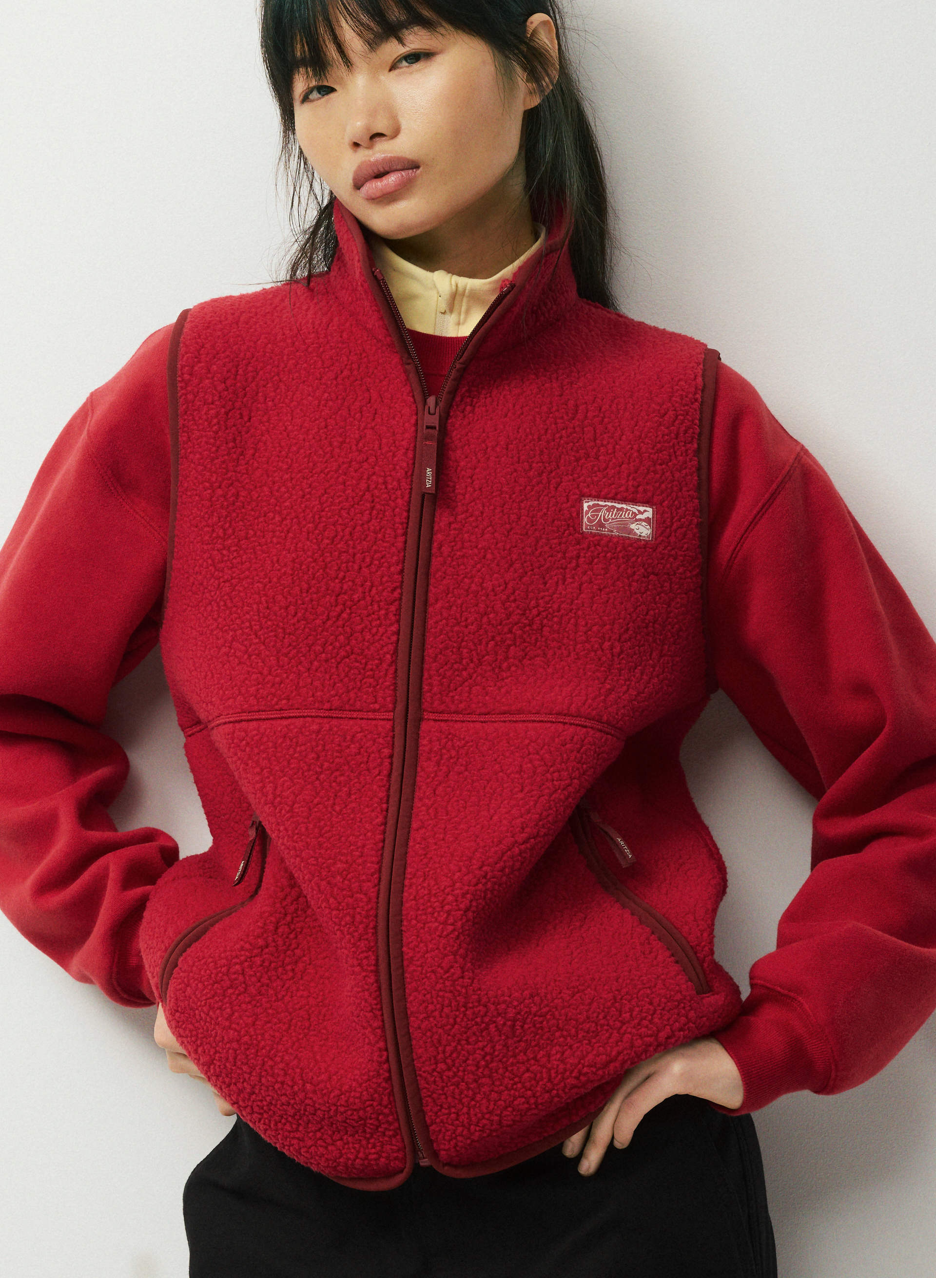 POLARTEC® THERMAL PRO™ RIDGELINE HIP VEST - Polartec® Thermal Pro™ mockneck zip-up vest. 