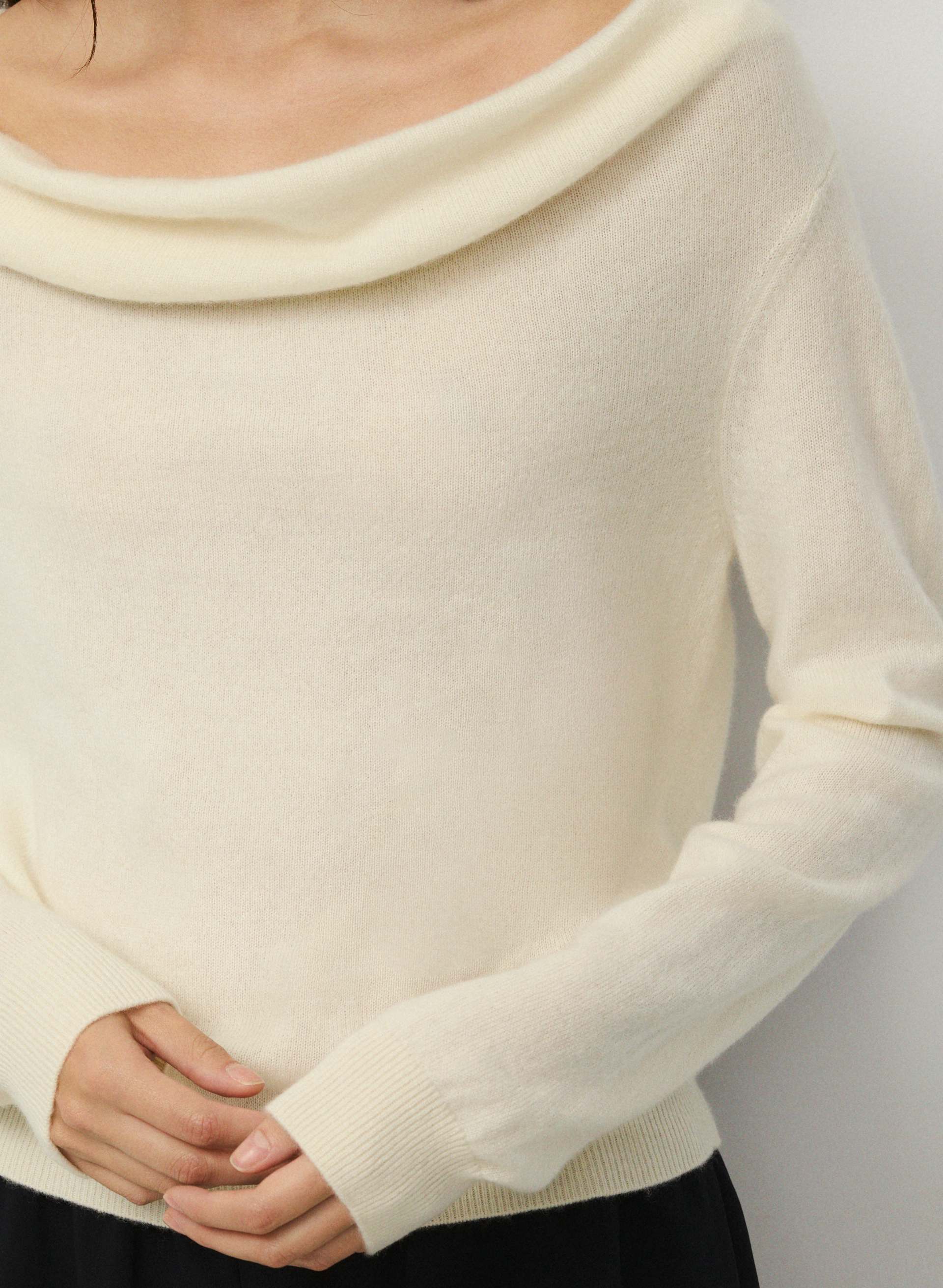 BARE CASHMERE RENAISSANCE SWEATER | Aritzia