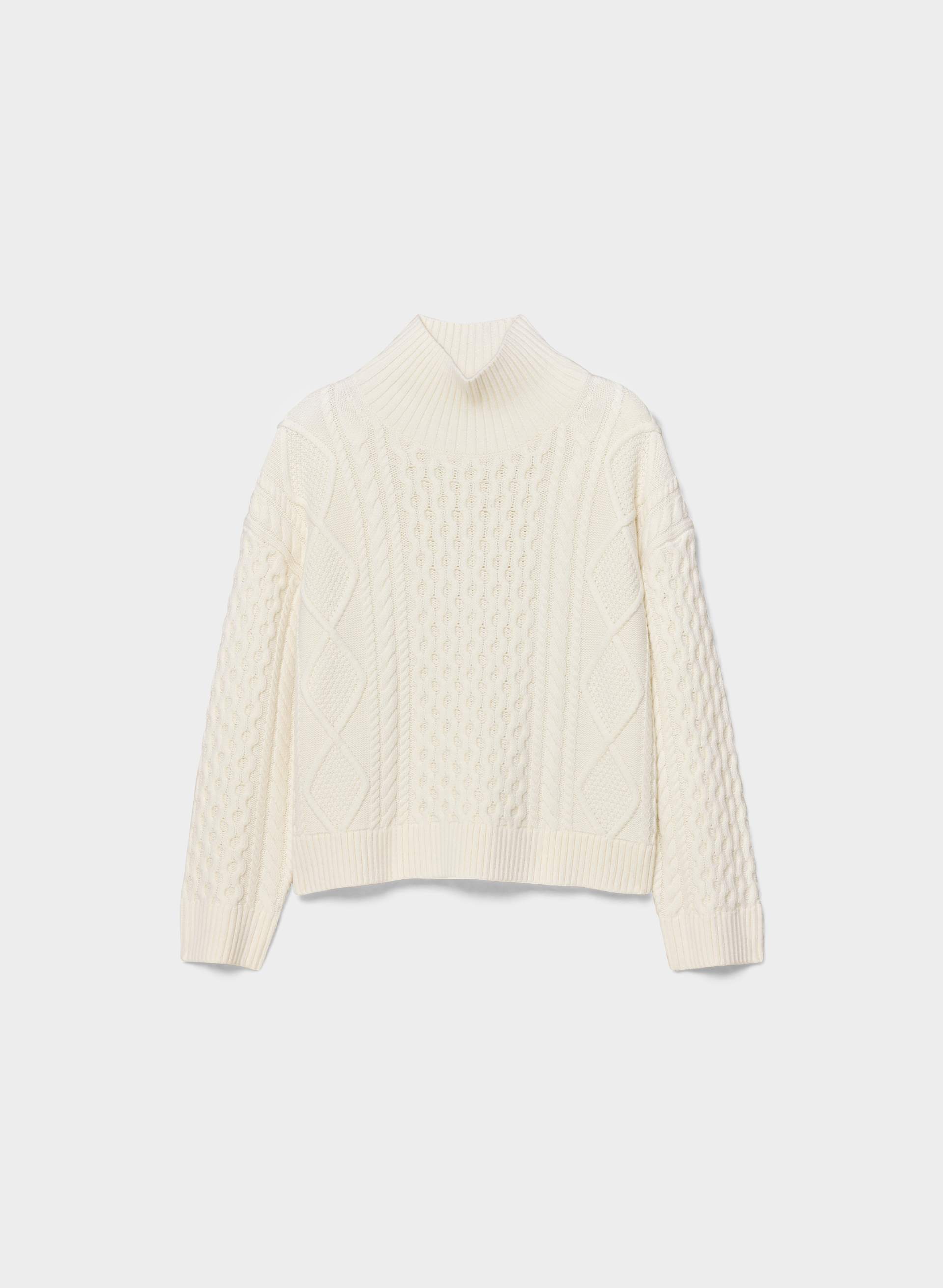 CABLE KNIT MERINO WOOL LINGUIST TURTLENECK | Aritzia