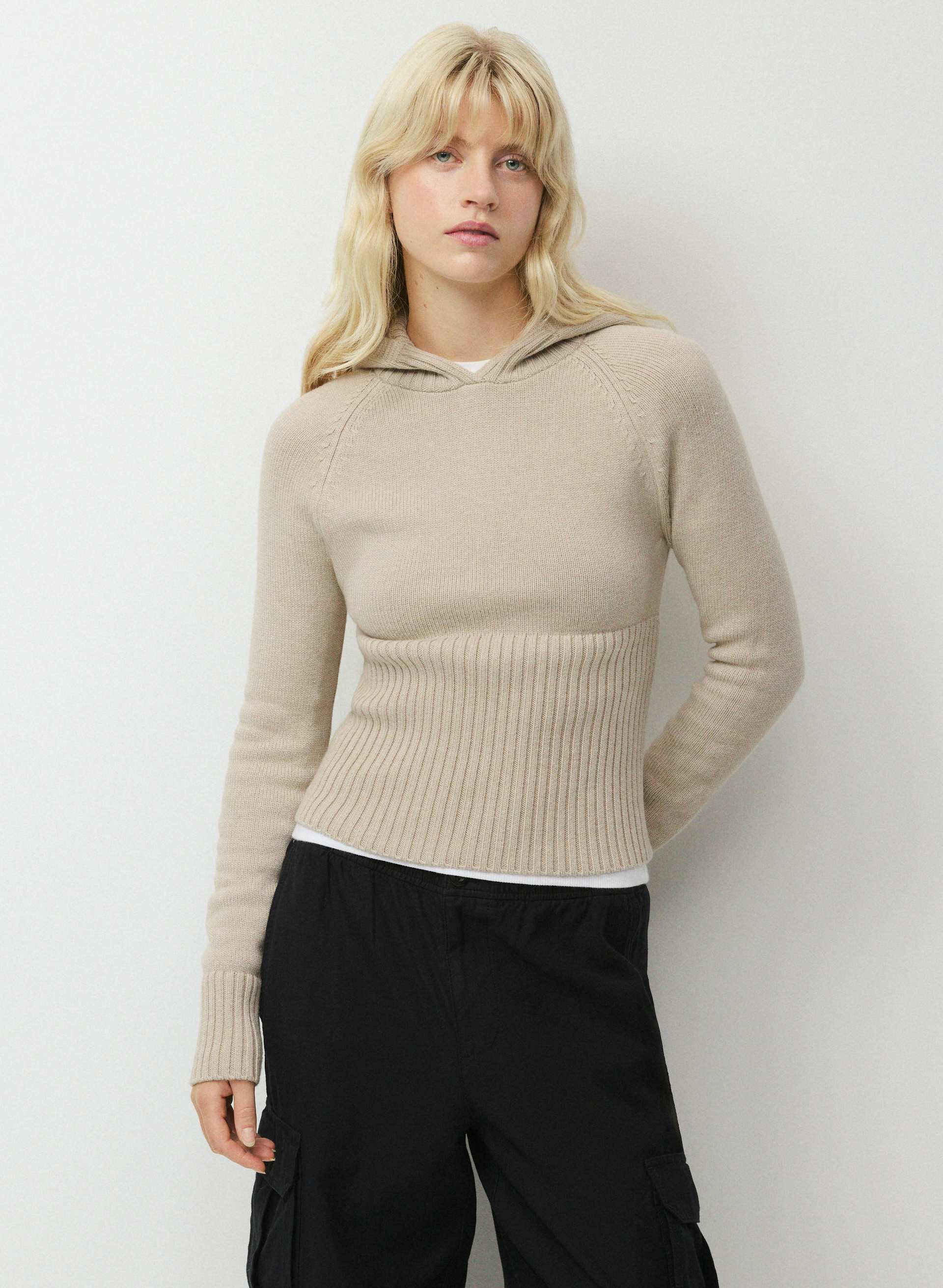 CANOE HOODIE | Aritzia
