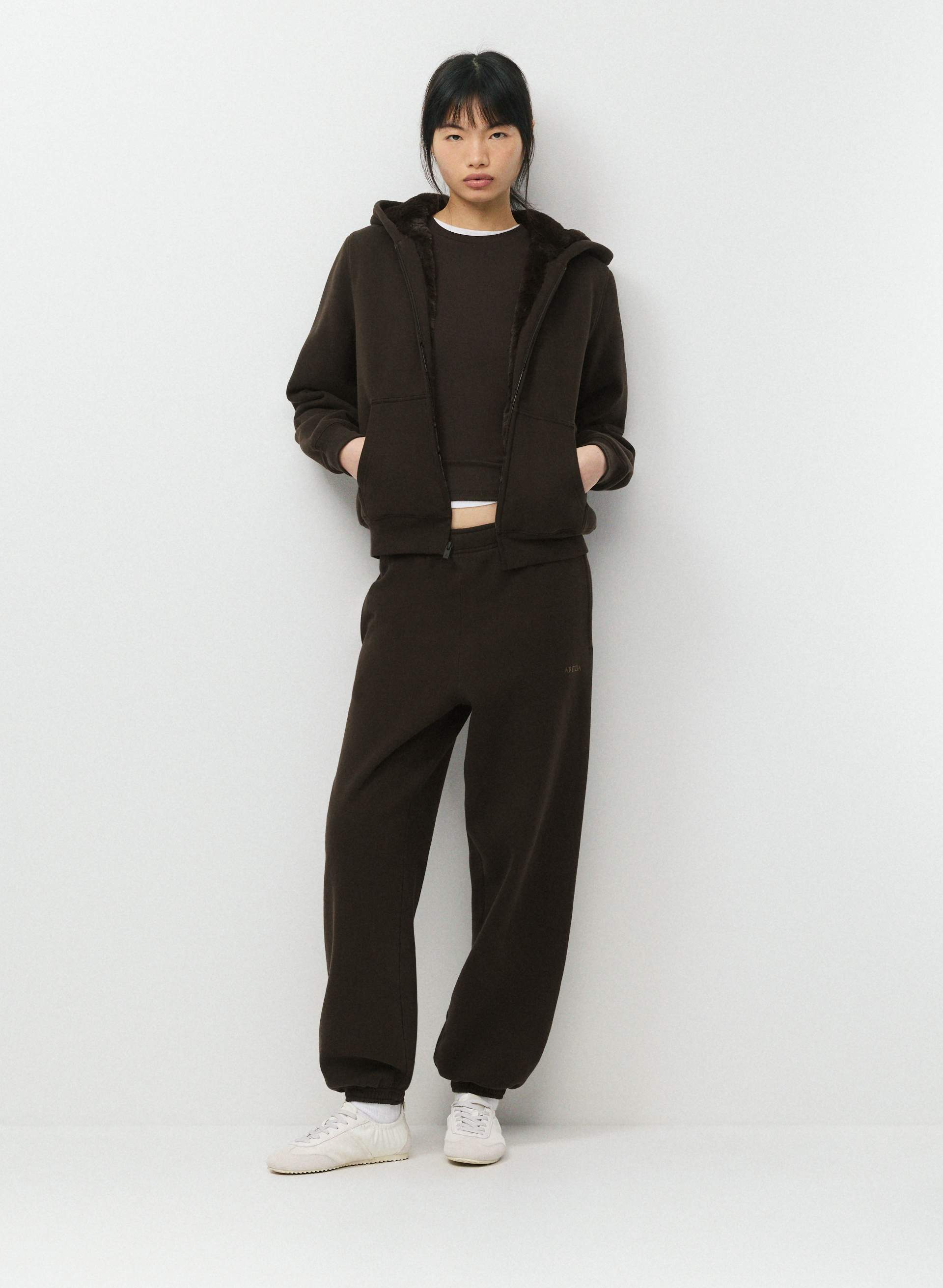 COZY SWEATFLEECE PERFECT ZIP HOODIE | Aritzia