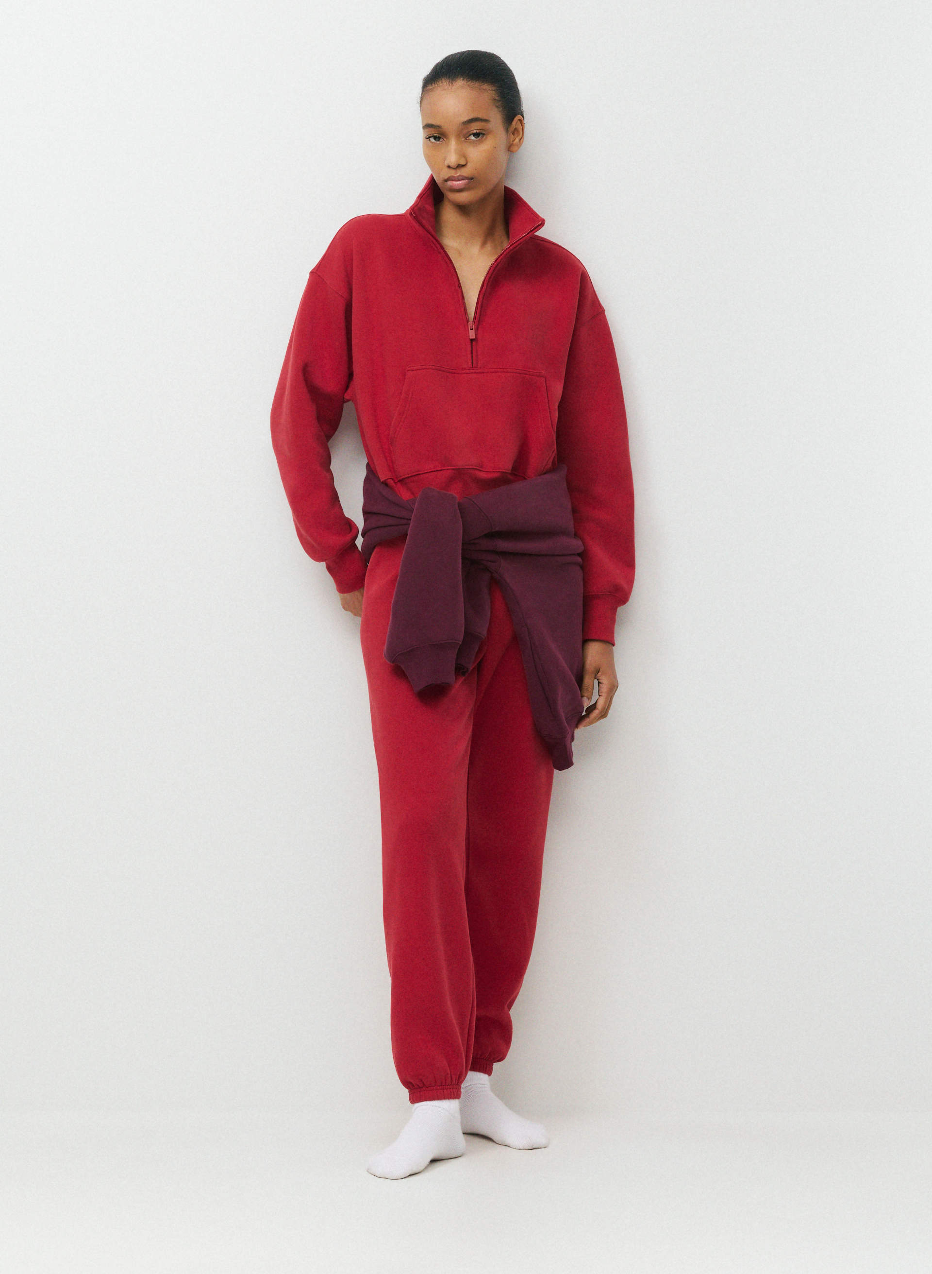 COZY SWEATFLEECE BOYFRIEND BOXY 1/2 ZIP - Relaxed fleece half-zip mockneck with boxy cut. 
