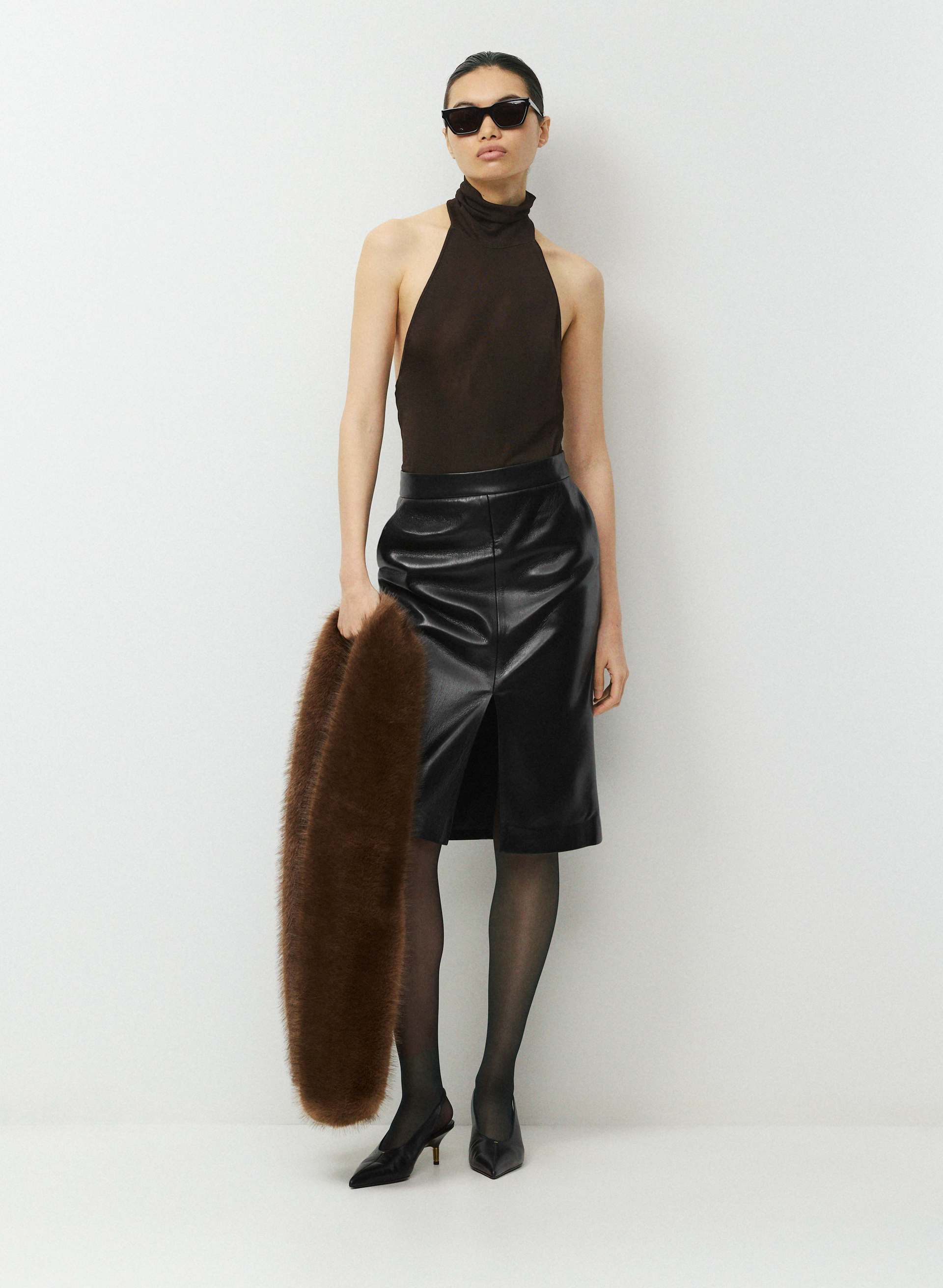 DEVIATE HALTER TOP | Aritzia
