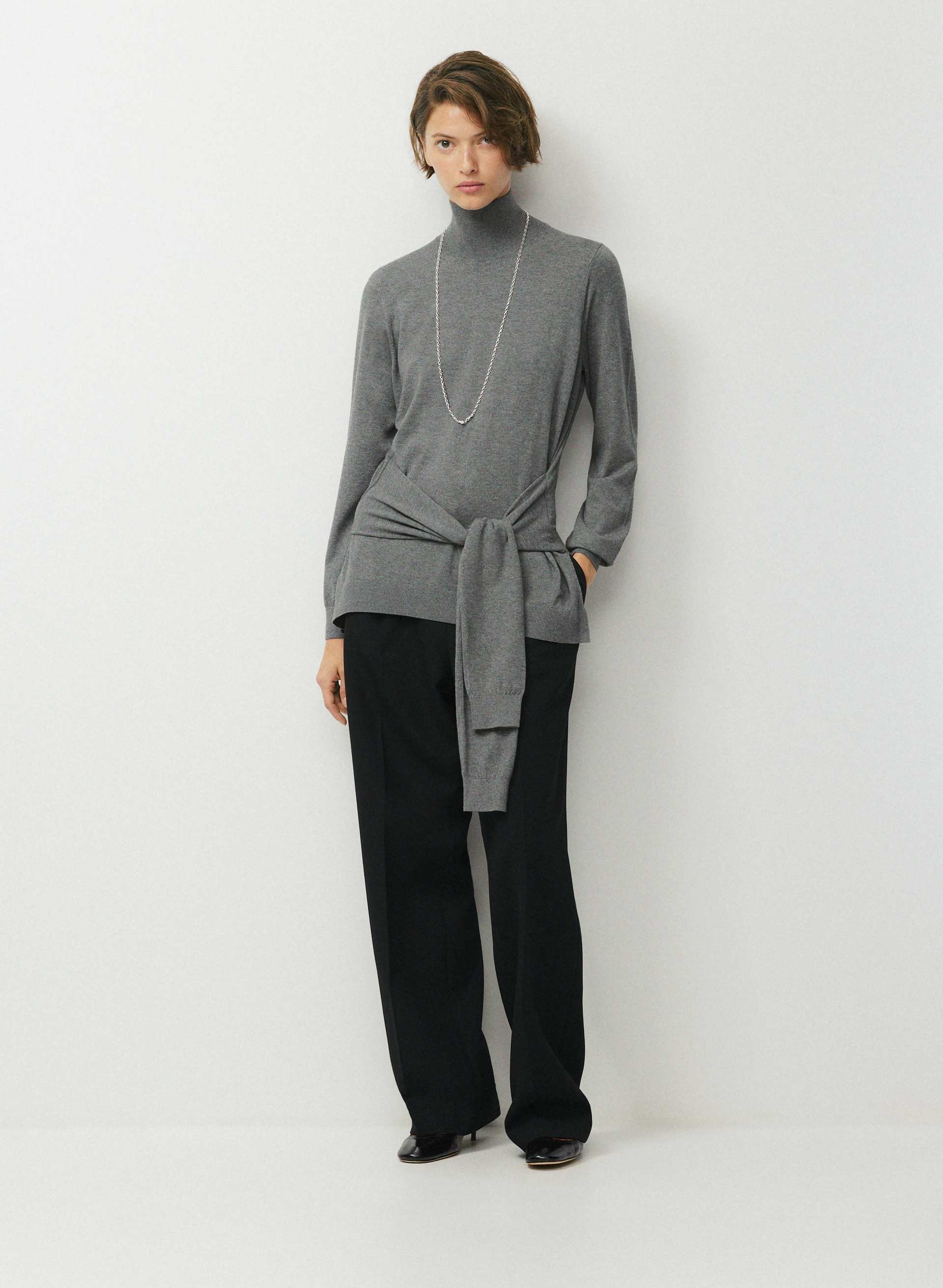 RESIDENCE SWEATER | Aritzia