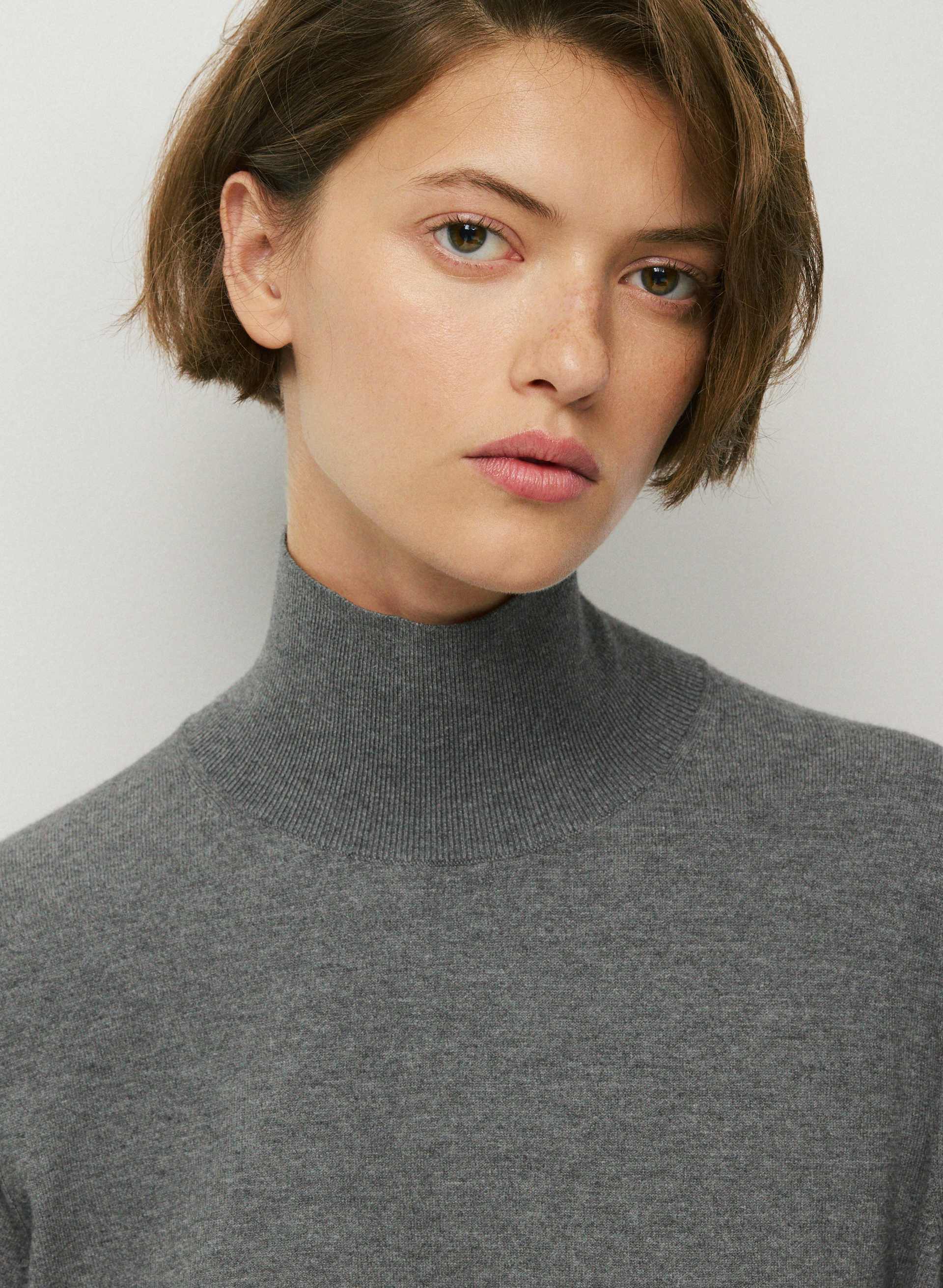 RESIDENCE SWEATER | Aritzia