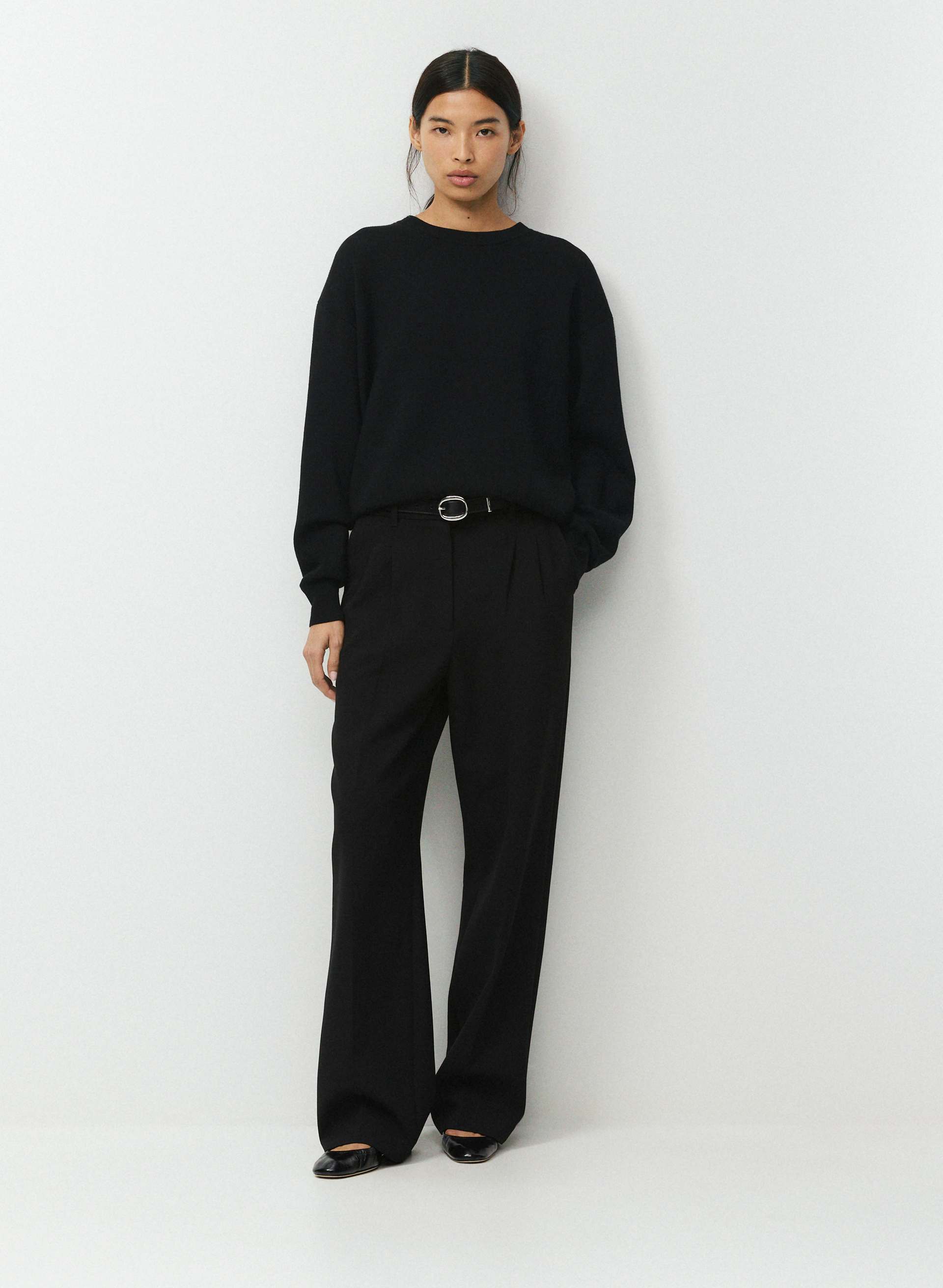 FELLOW SWEATER | Aritzia