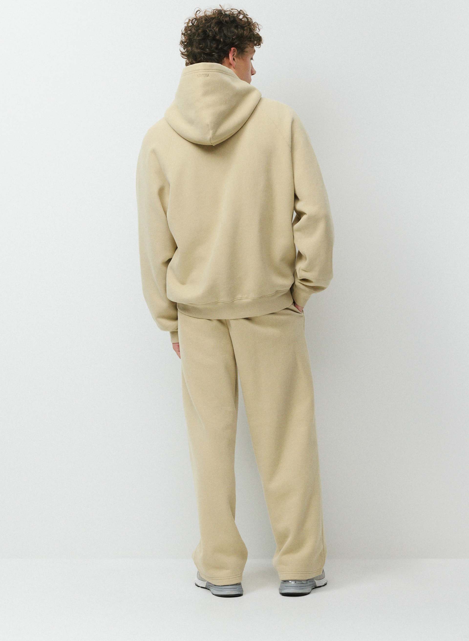 COZY SWEATFLEECE MEGA RAGLAN™ HOODIE MEN'S | Aritzia