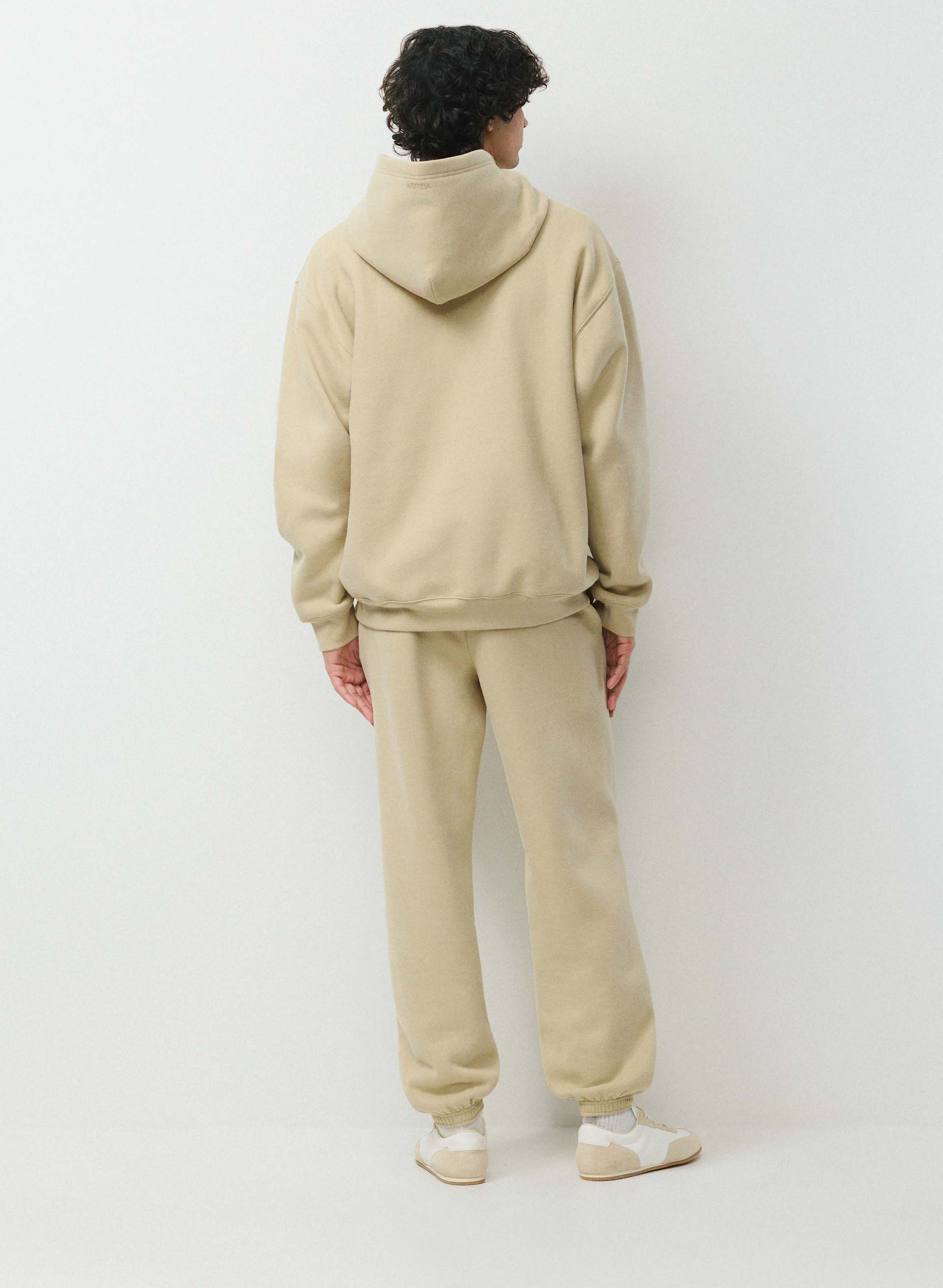 COZY SWEATFLEECE PERFECT HOODIE MEN'S | Aritzia