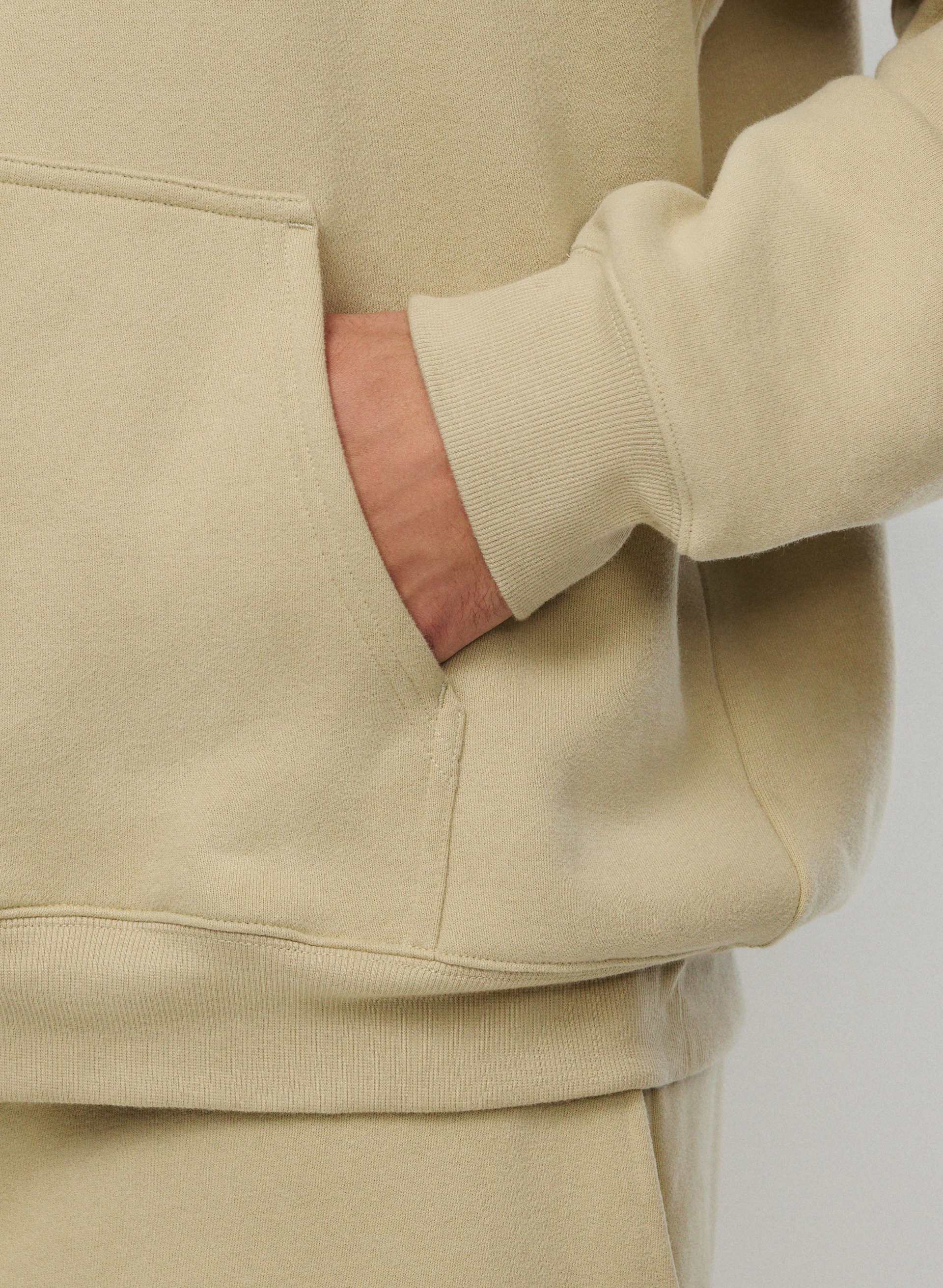 COZY SWEATFLEECE PERFECT HOODIE MEN'S | Aritzia