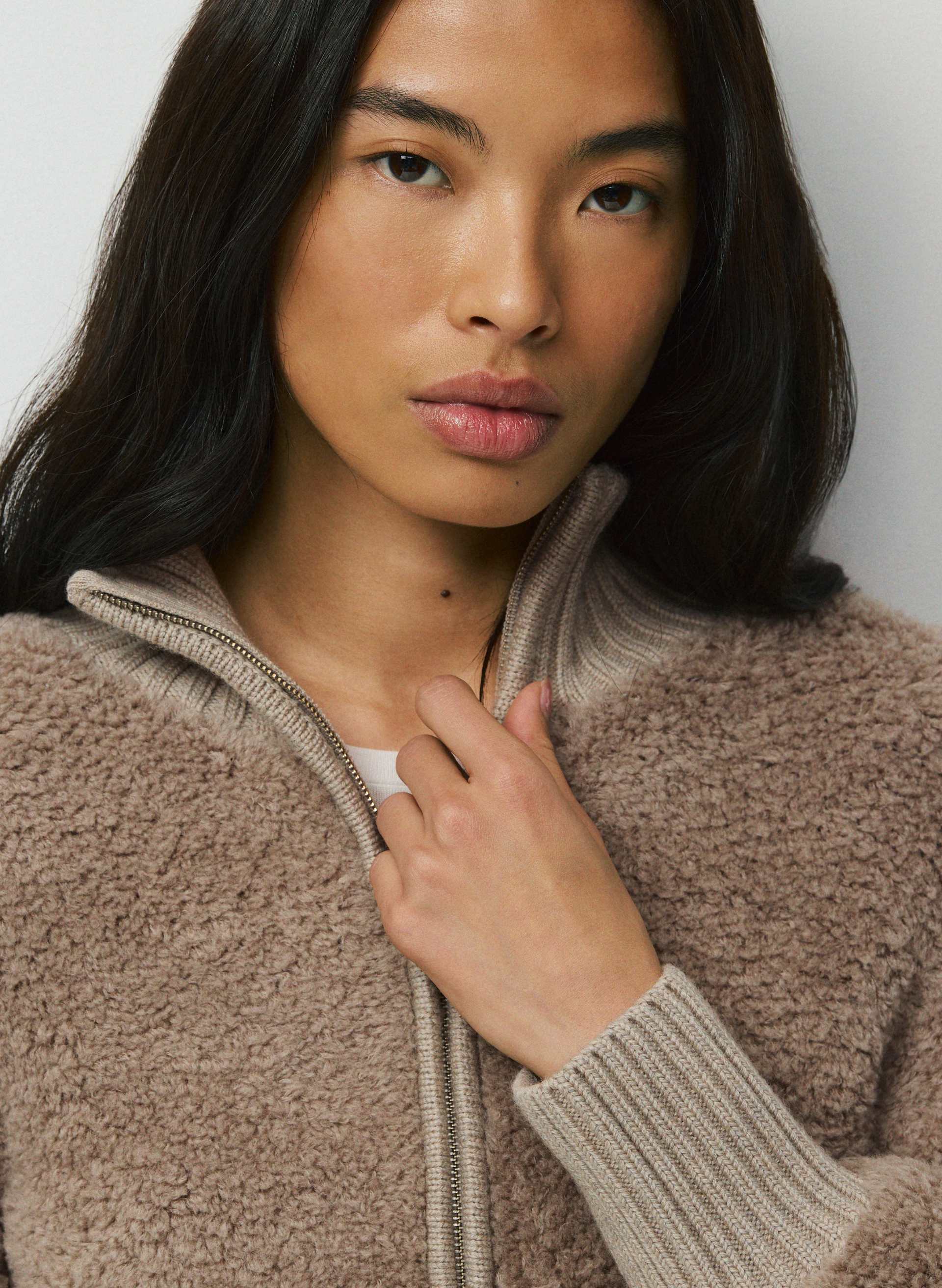 ASTRO ZIP-UP | Aritzia