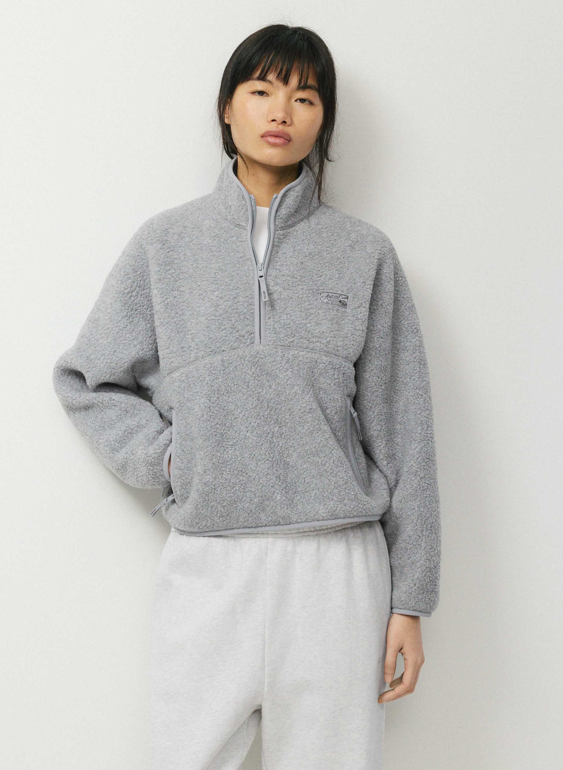 POLARTEC® THERMAL PRO™ HIGHLANDS 1/2 ZIP - Mid-pile fleece relaxed half-zip mockneck. 