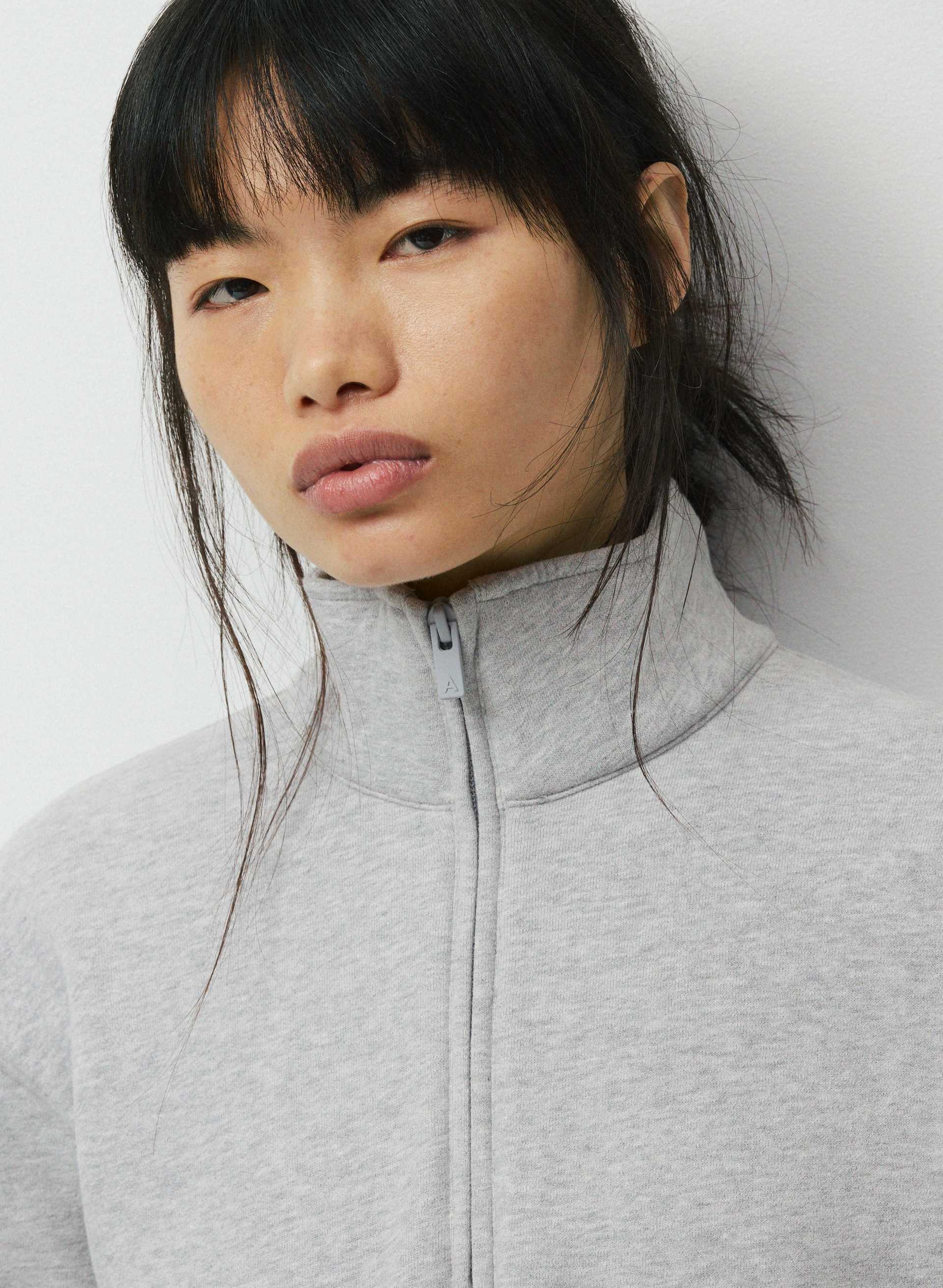 COZY SWEATFLEECE PERFECT 1/2 ZIP | Aritzia