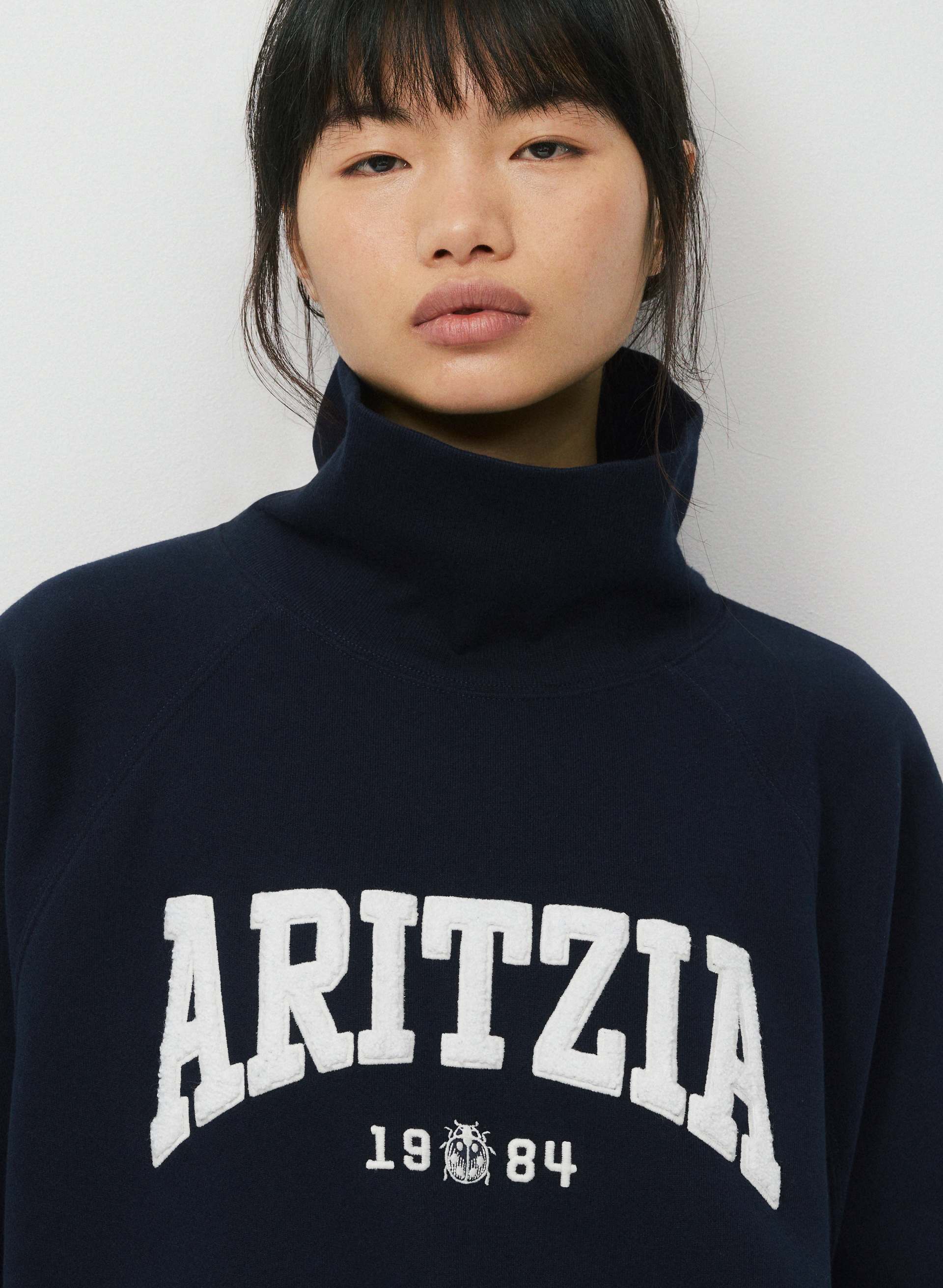 COZY SWEATFLEECE MEGA RAGLAN™ FUNNEL NECK | Aritzia
