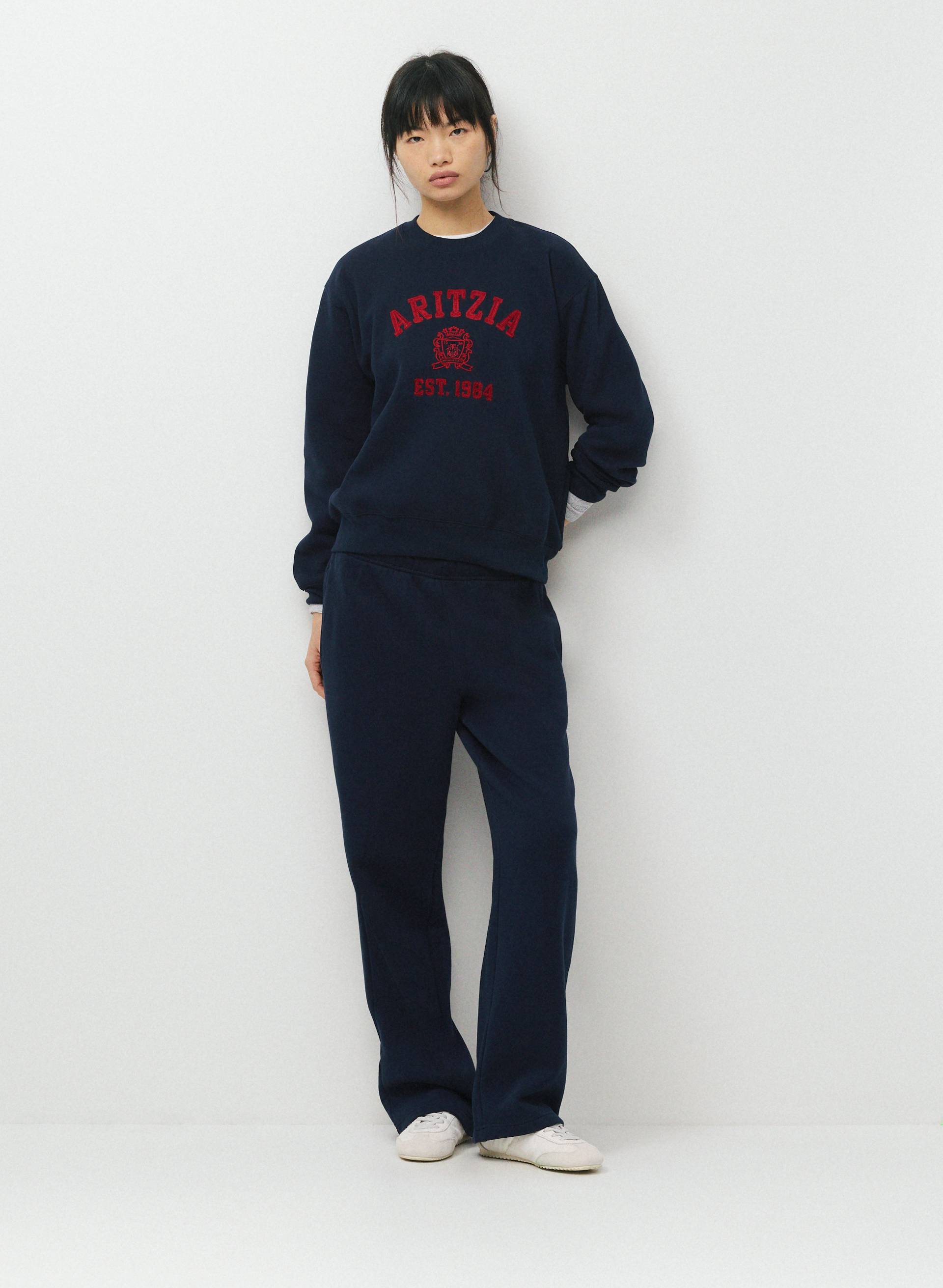 COZY SWEATFLEECE PERFECT CREW SWEATSHIRT | Aritzia