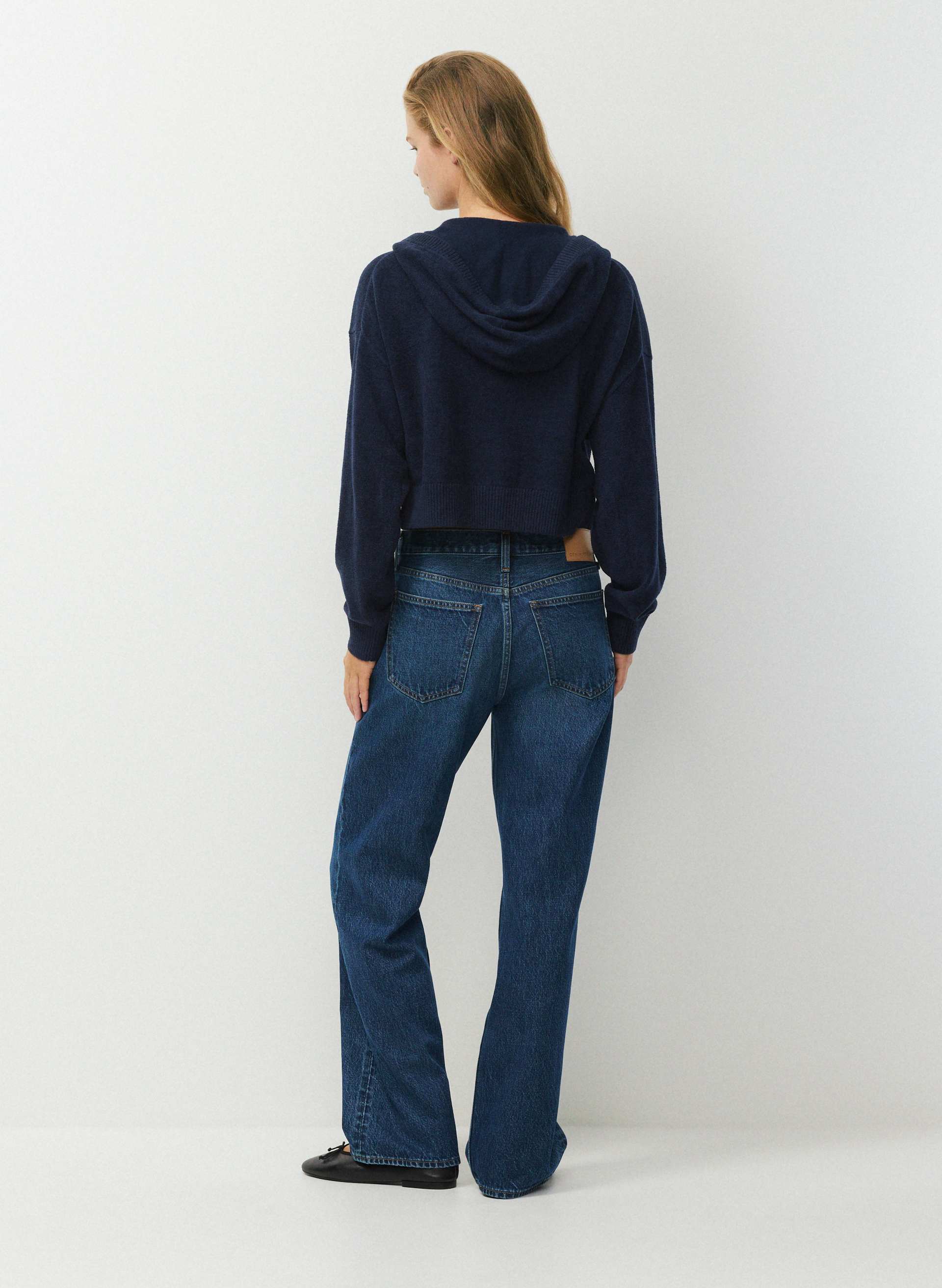 CHANDAIL OCTAVIA CAP. FERM. ÉCL. | Aritzia