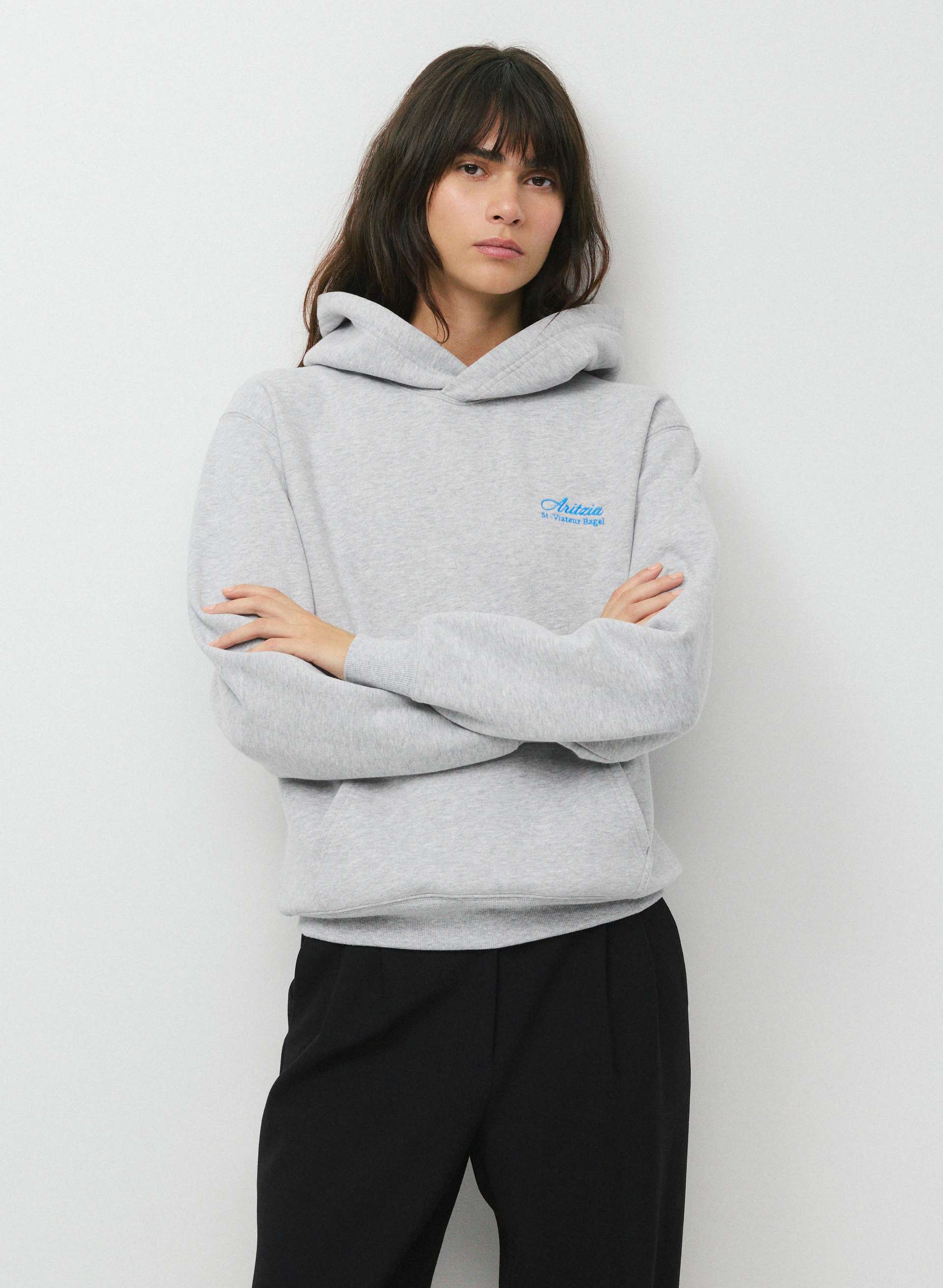 COZY SWEATFLEECE PERFECT HOODIE | Aritzia