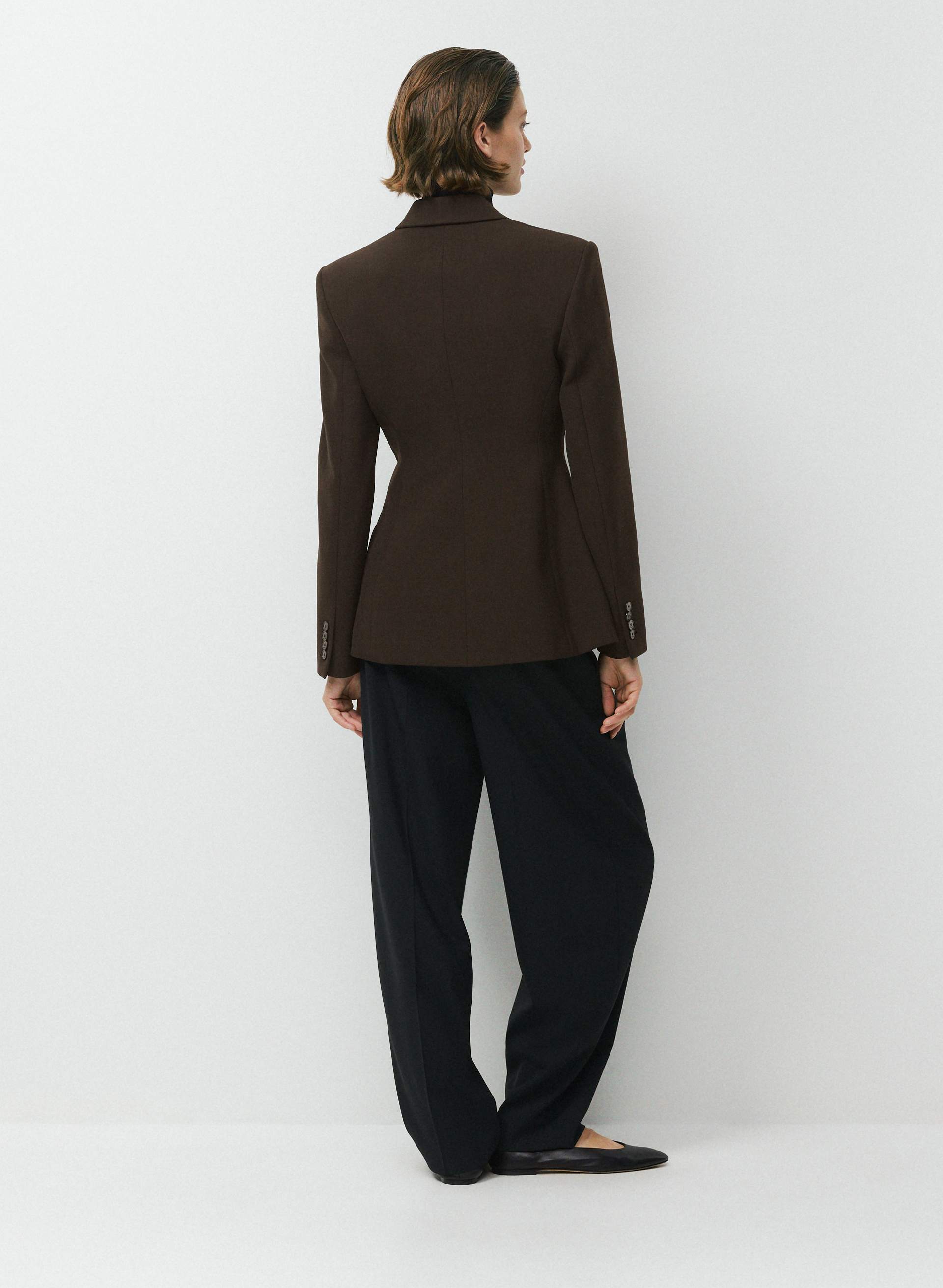 STANDOUT BLAZER | Aritzia