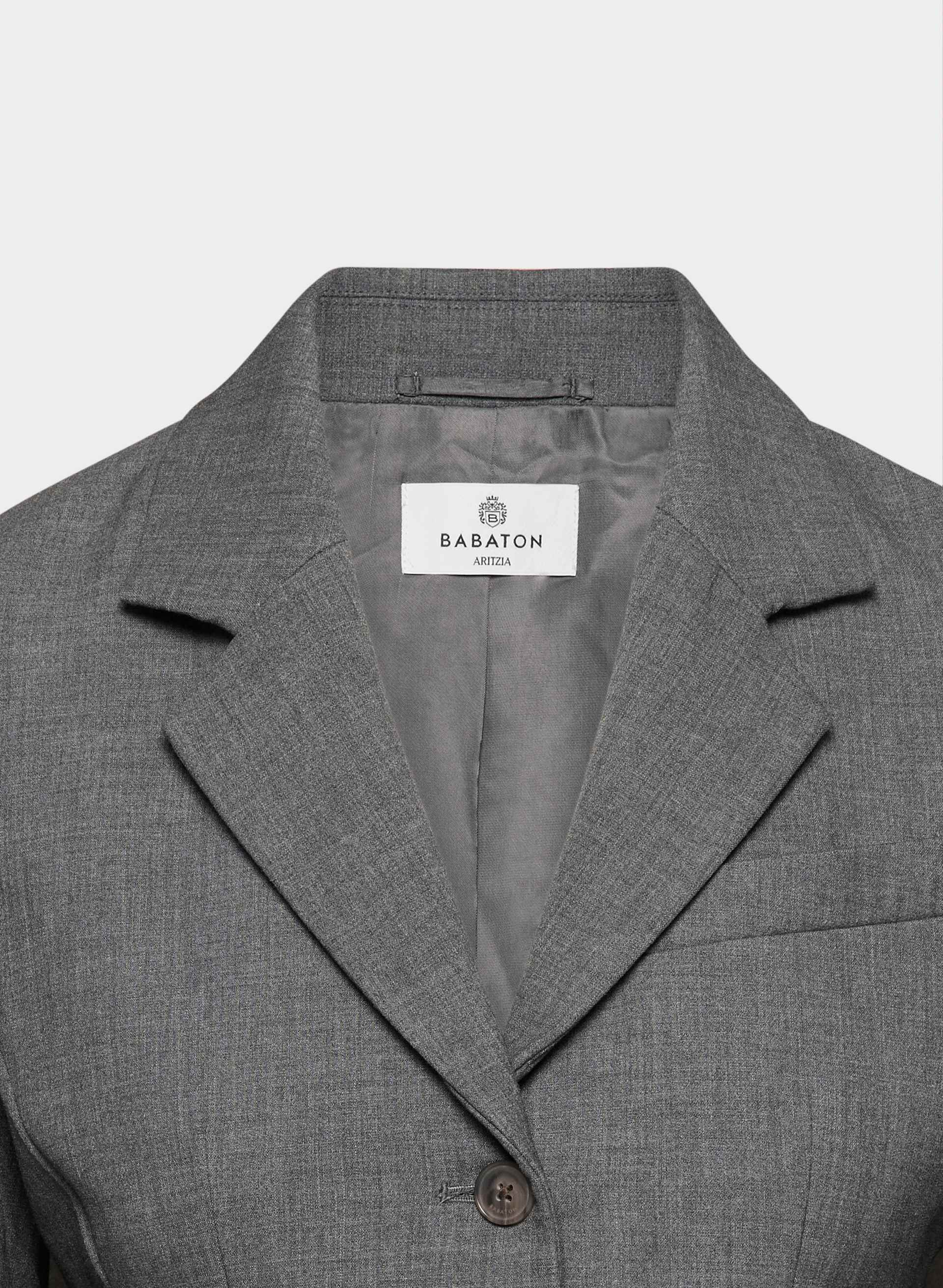 STANDOUT BLAZER | Aritzia