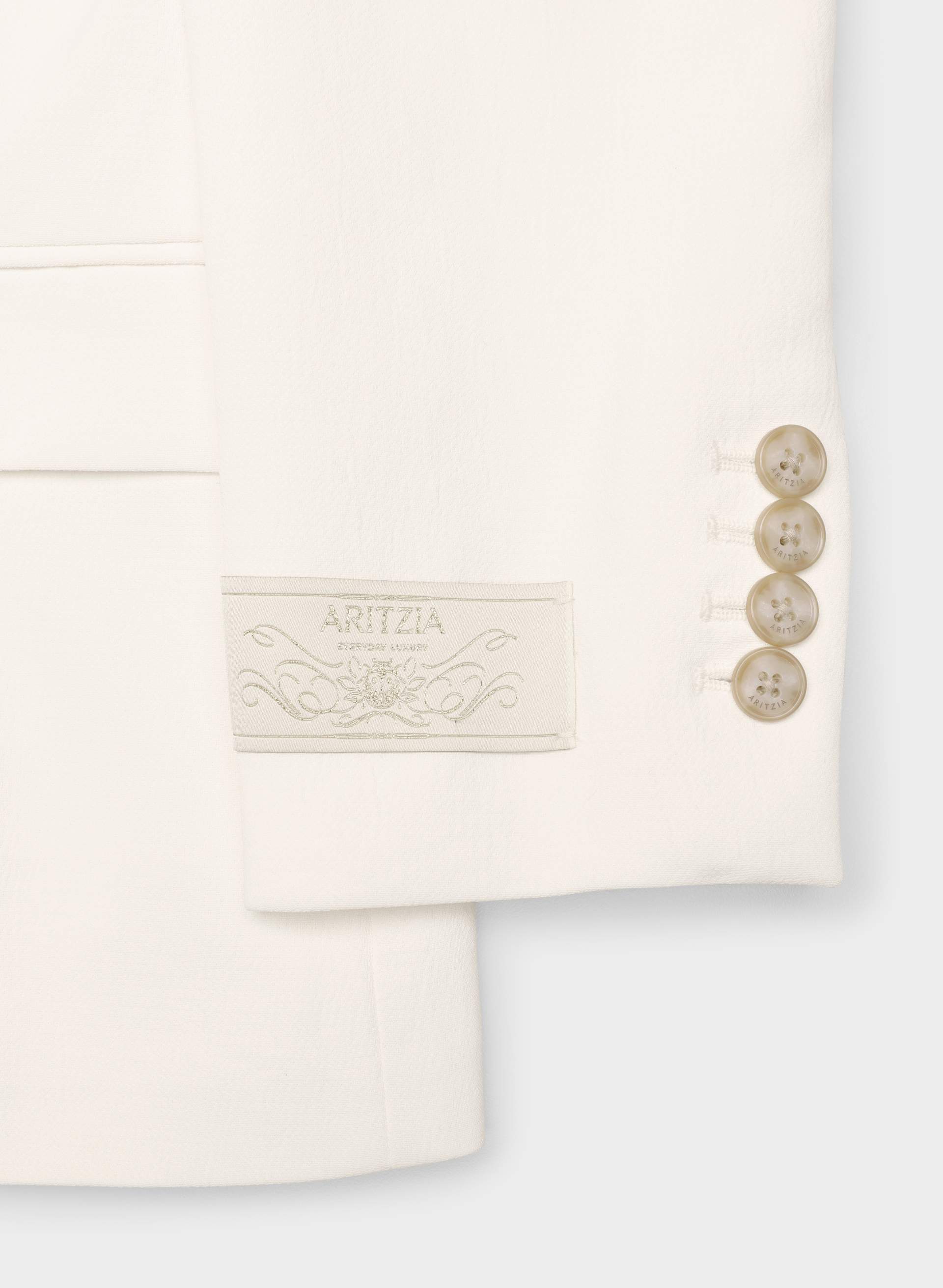 ETIQUETTE BLAZER | Aritzia