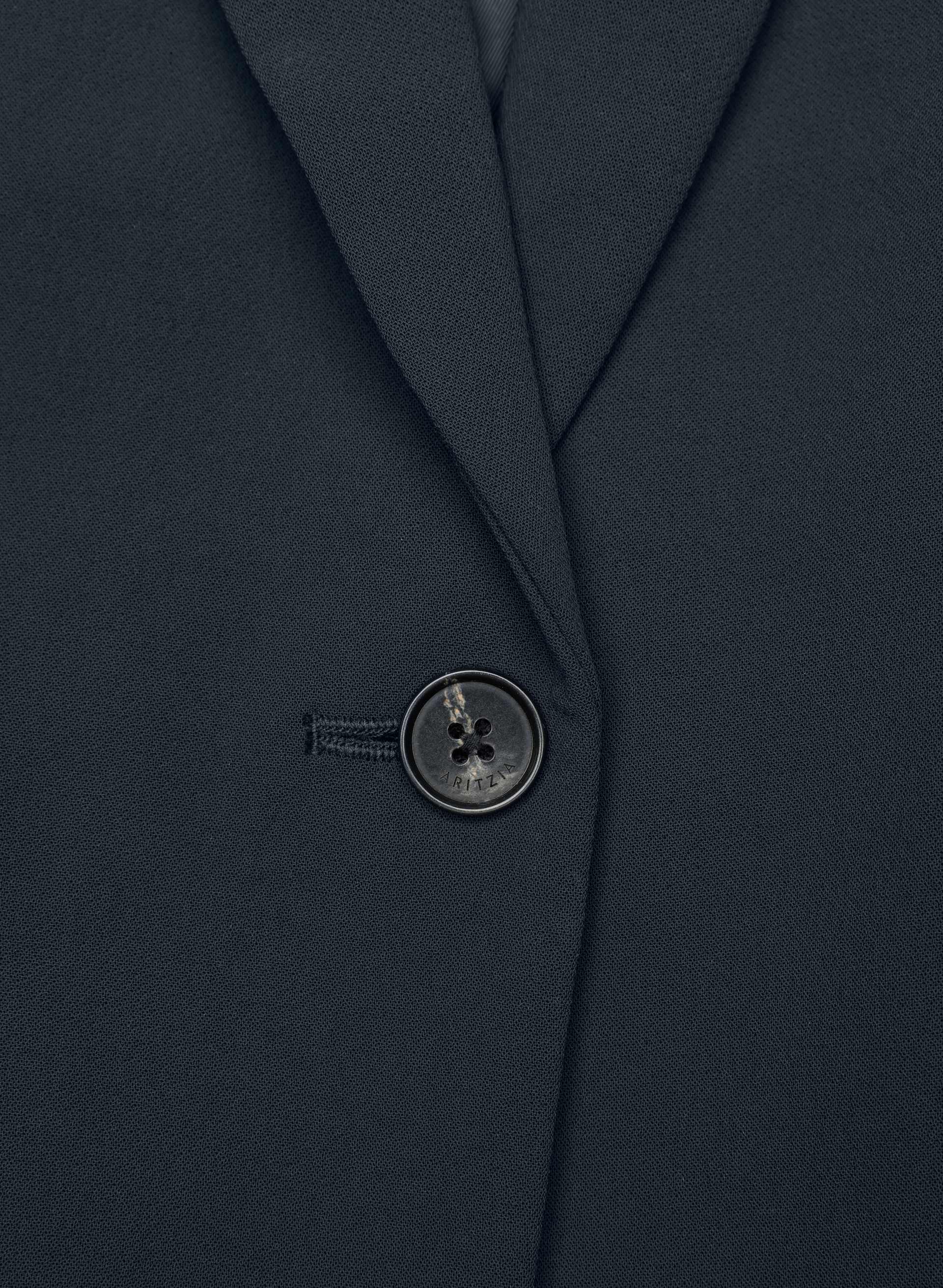 ETIQUETTE BLAZER | Aritzia