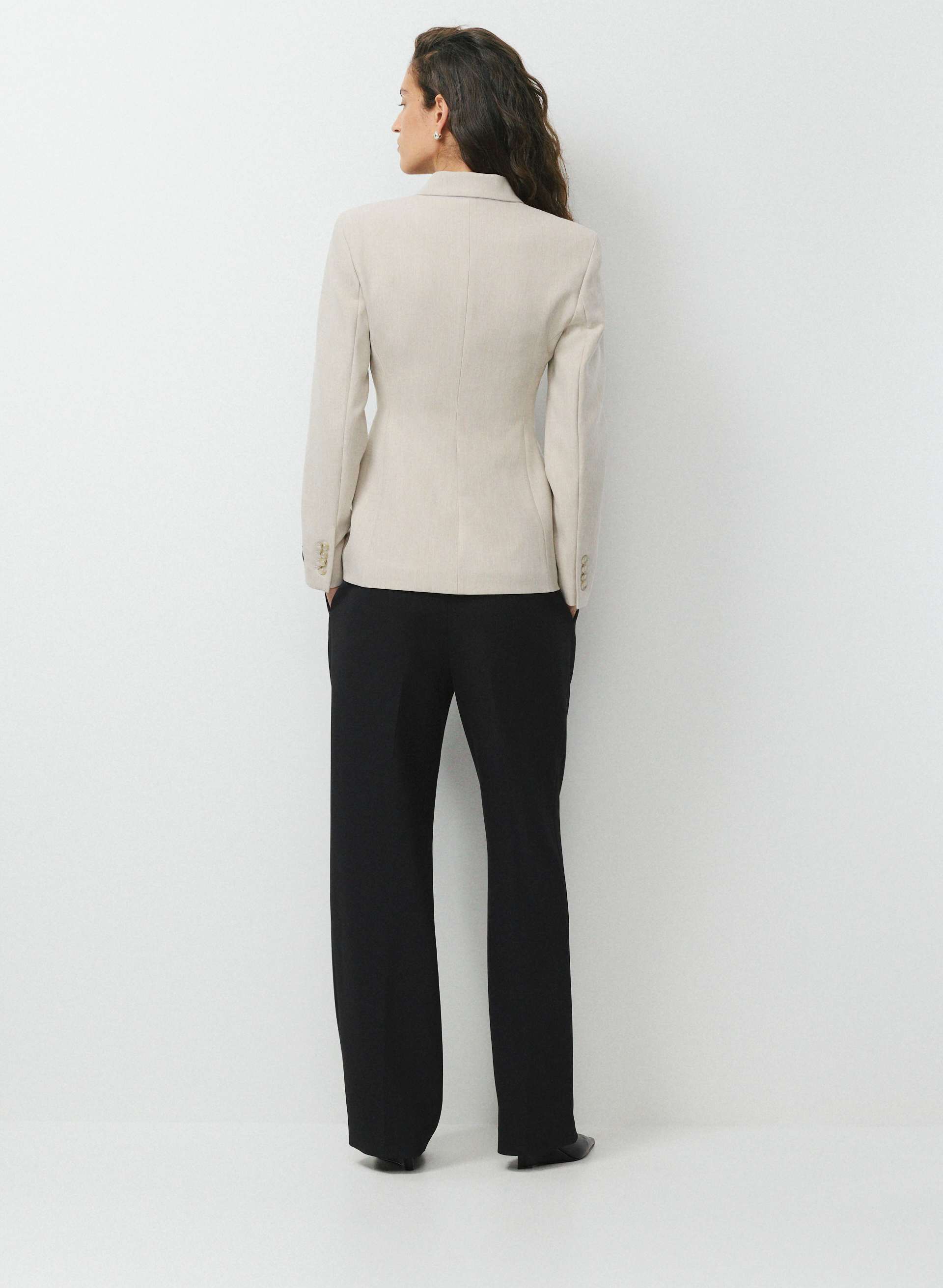 STANDOUT BLAZER | Aritzia