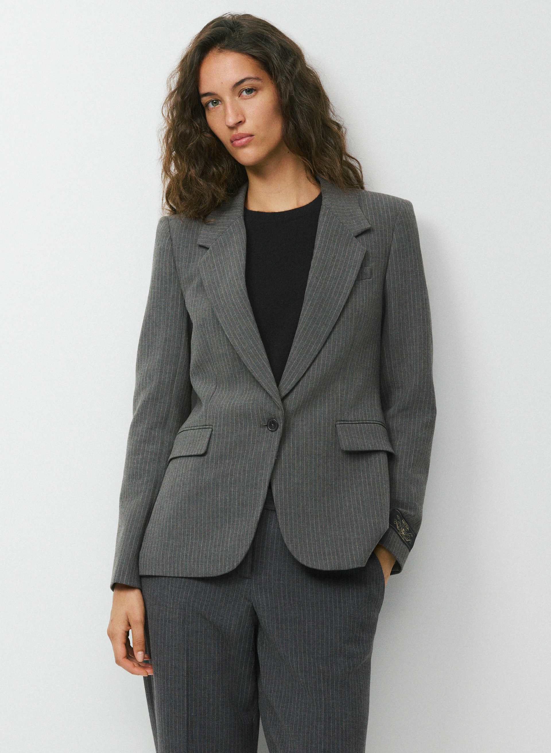 PRODUCER BLAZER - EVERSENTIAL™ - Softly structured classic-fit single-breasted blazer. 