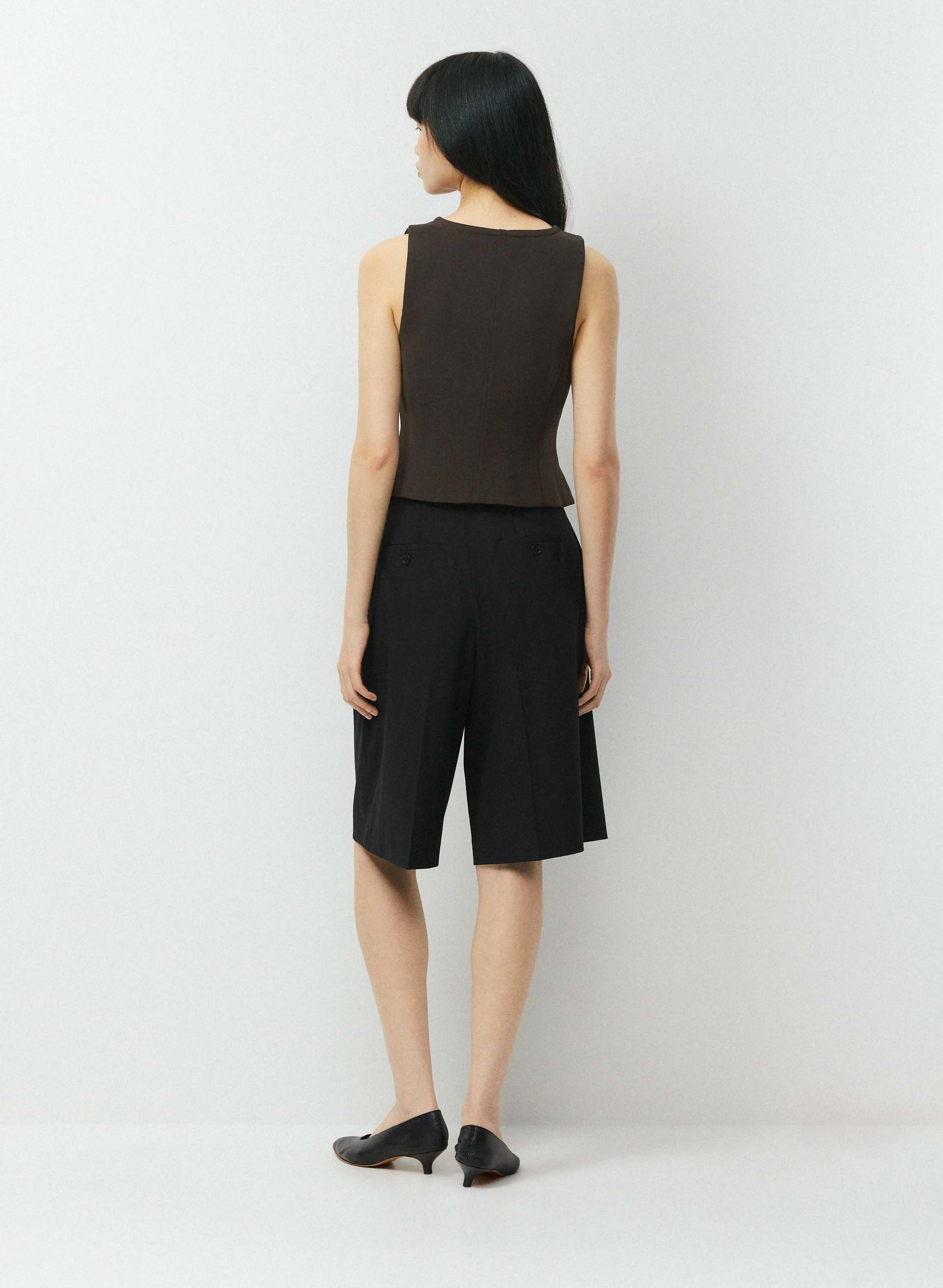 ATTIRE VEST | Aritzia