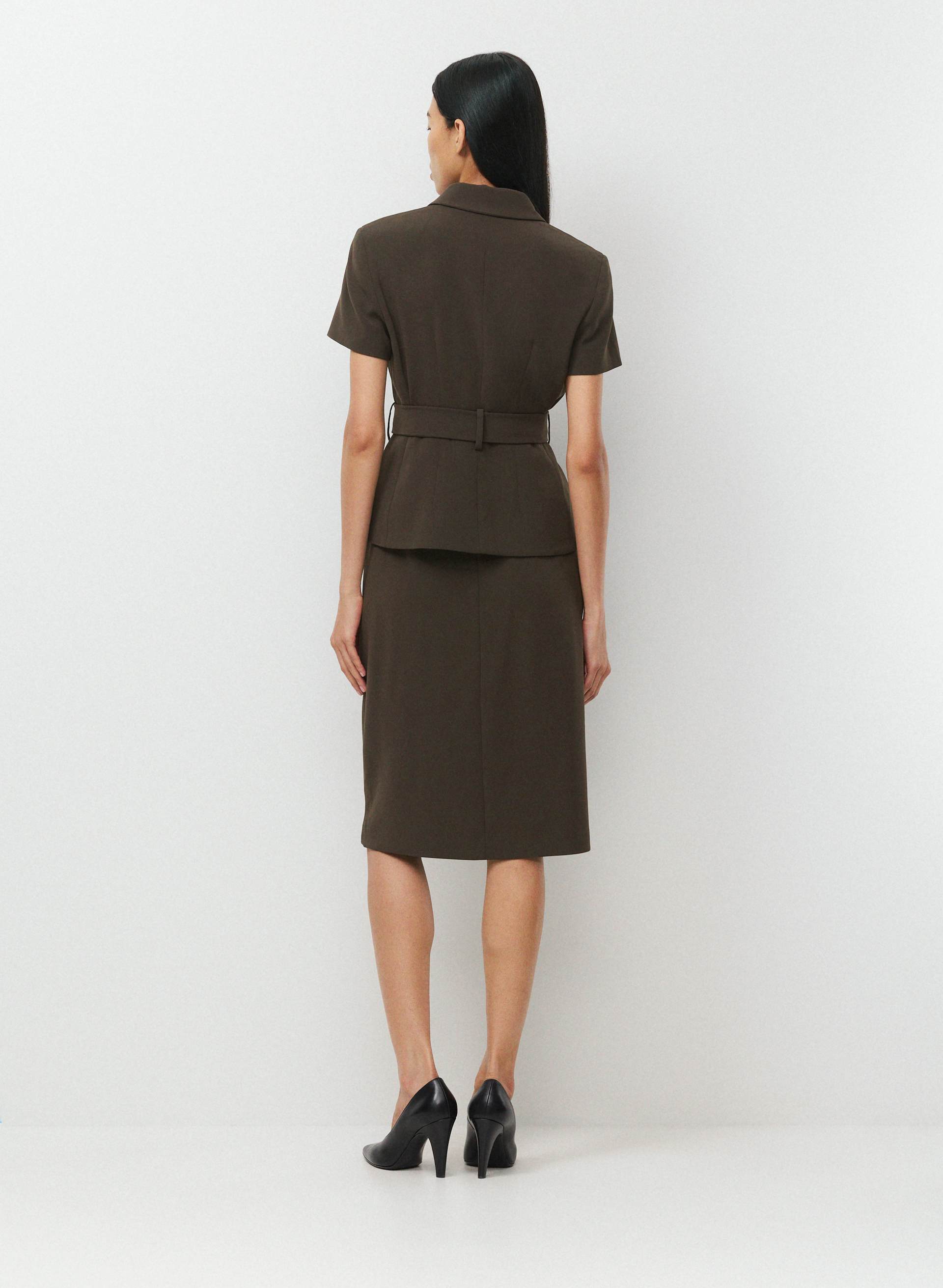 BRYNN SHORTSLEEVE BLAZER | Aritzia