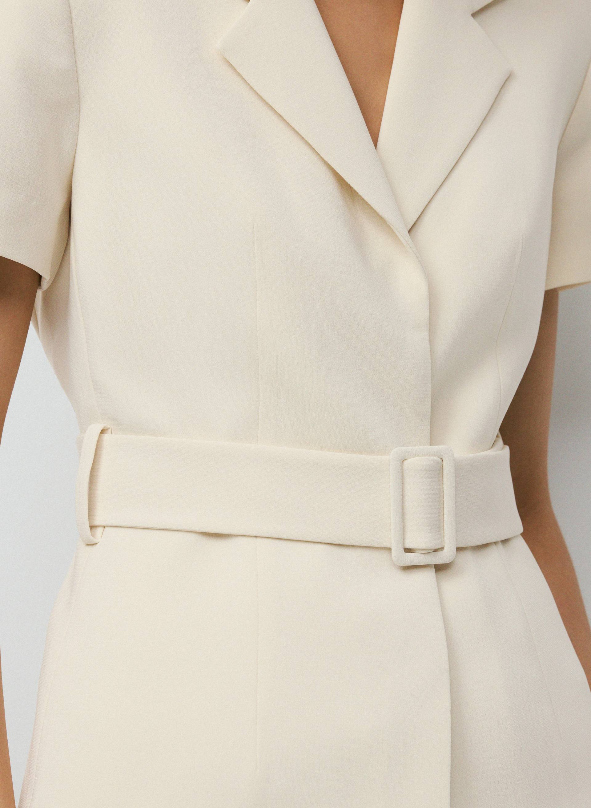 BRYNN SHORTSLEEVE BLAZER | Aritzia