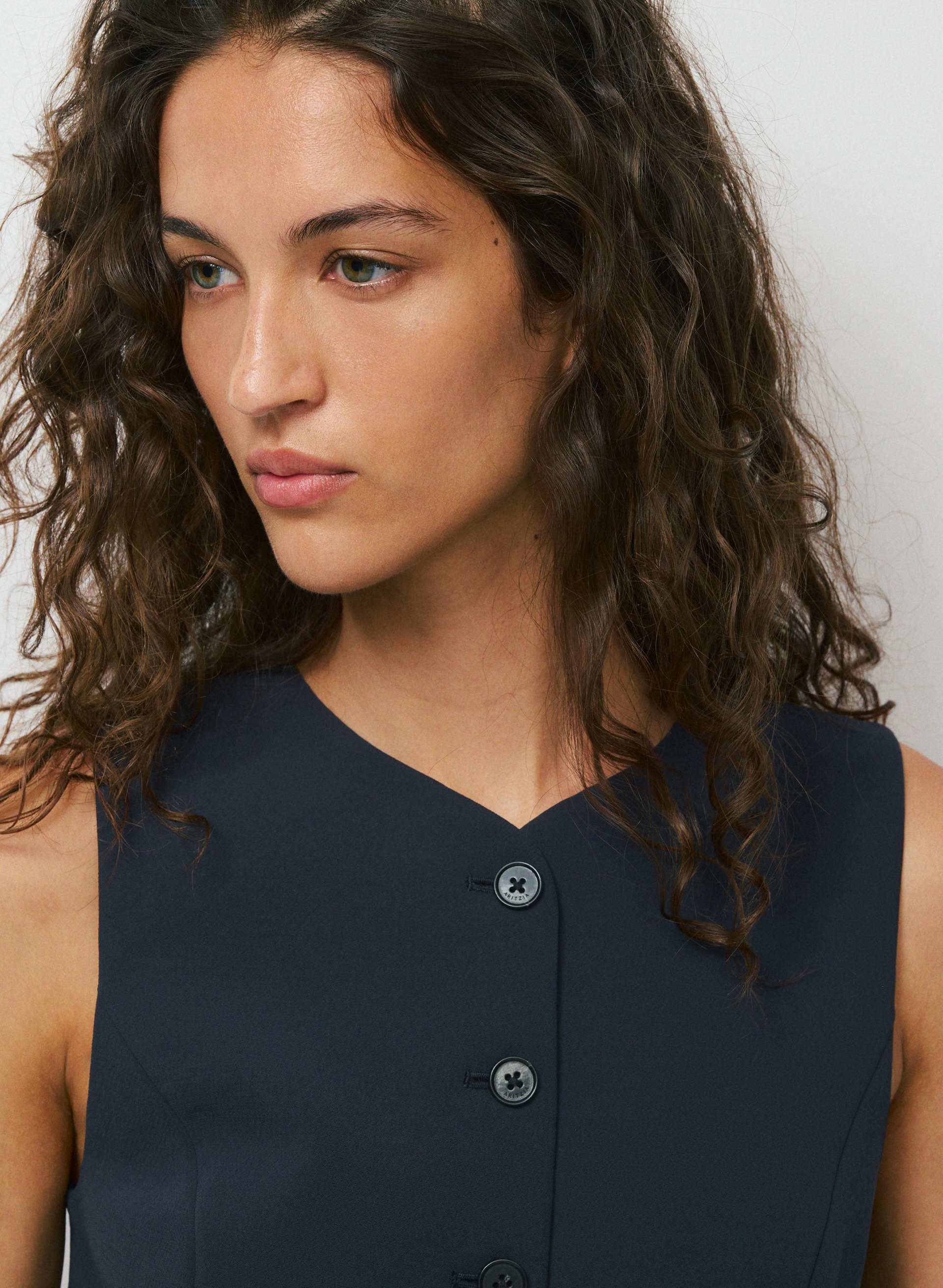 REGAL VEST | Aritzia