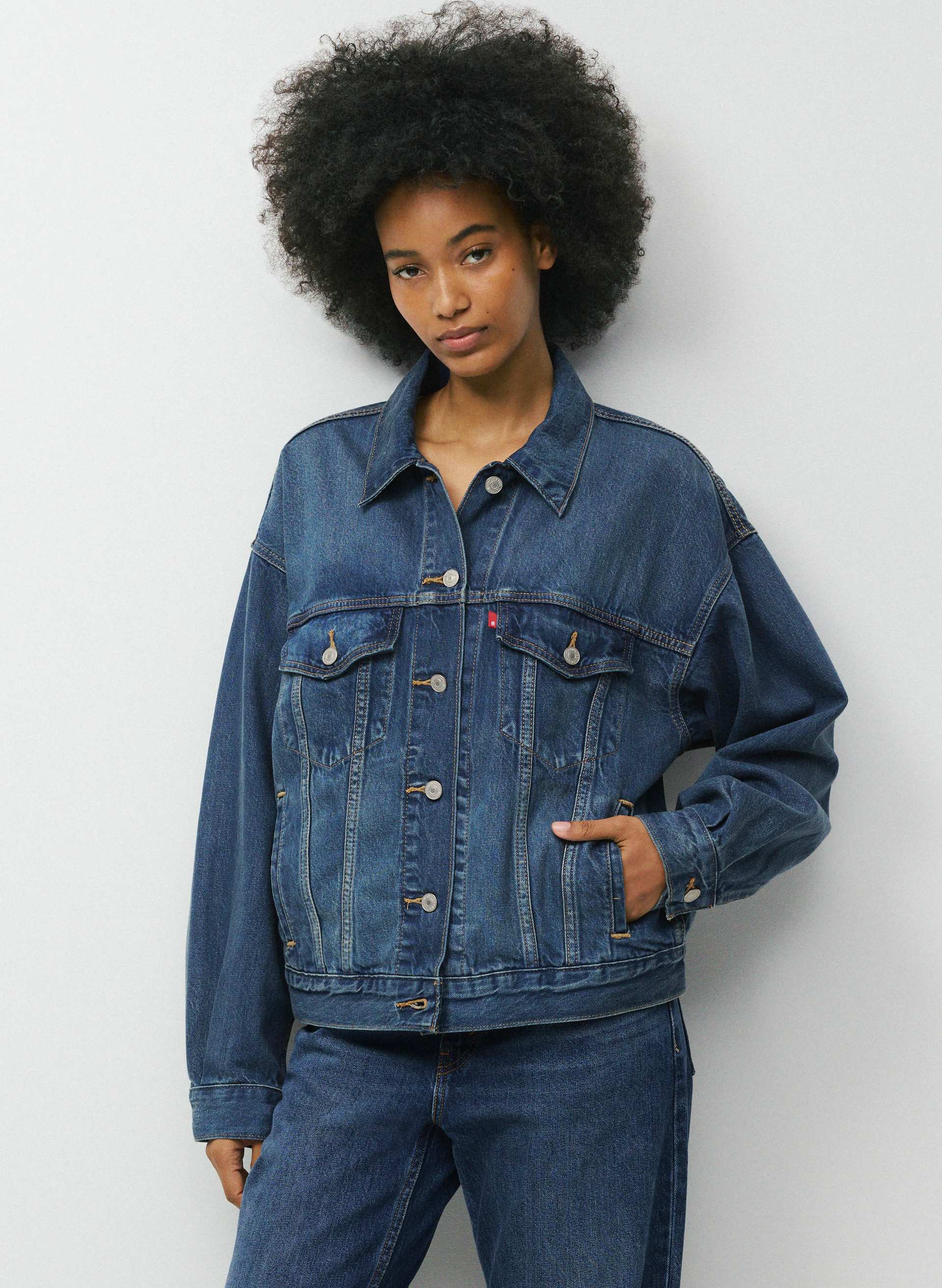 '90S TRUCKER JACKET | Aritzia