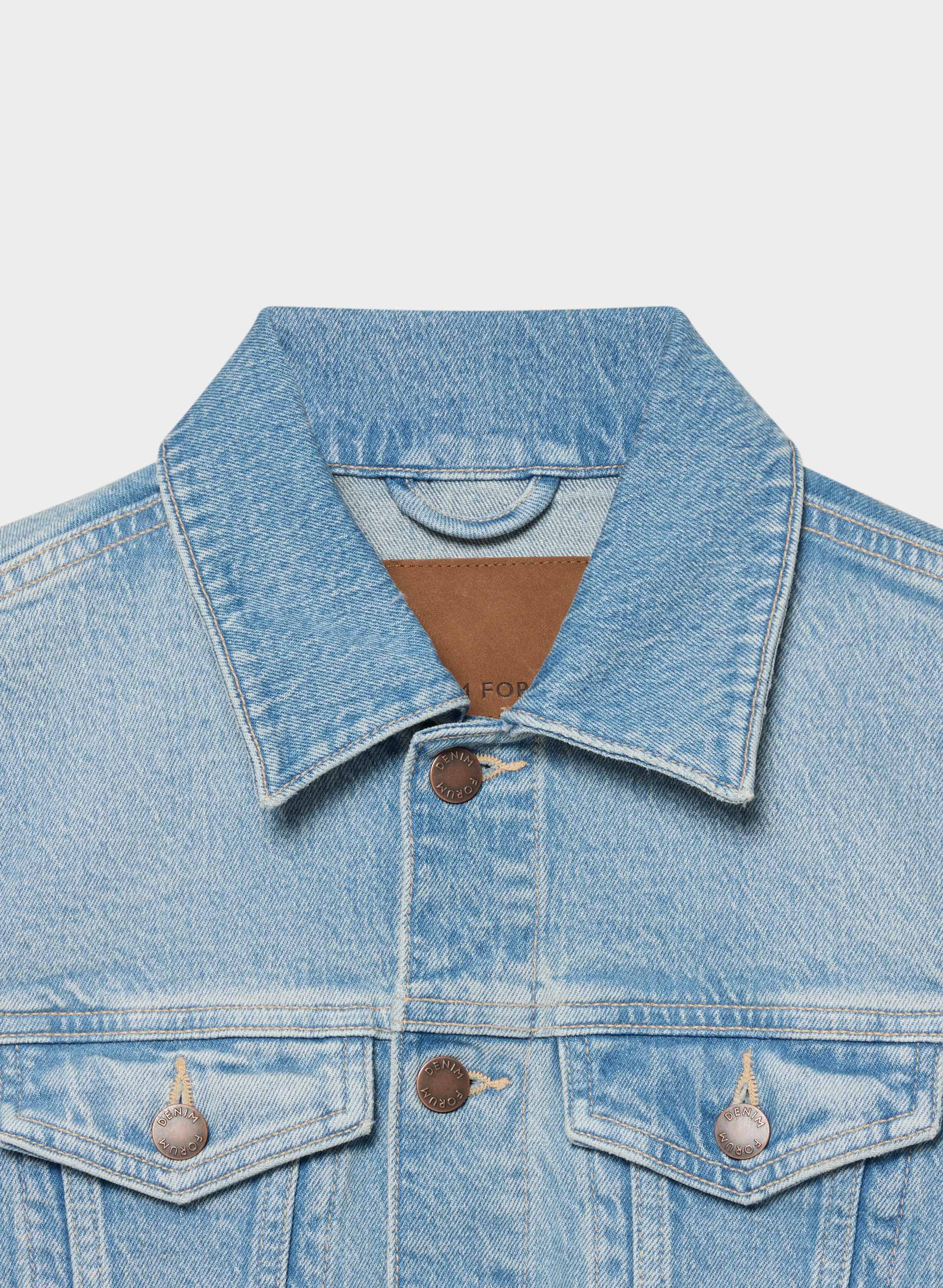 TONI SHRUNKEN DENIM JACKET | Aritzia