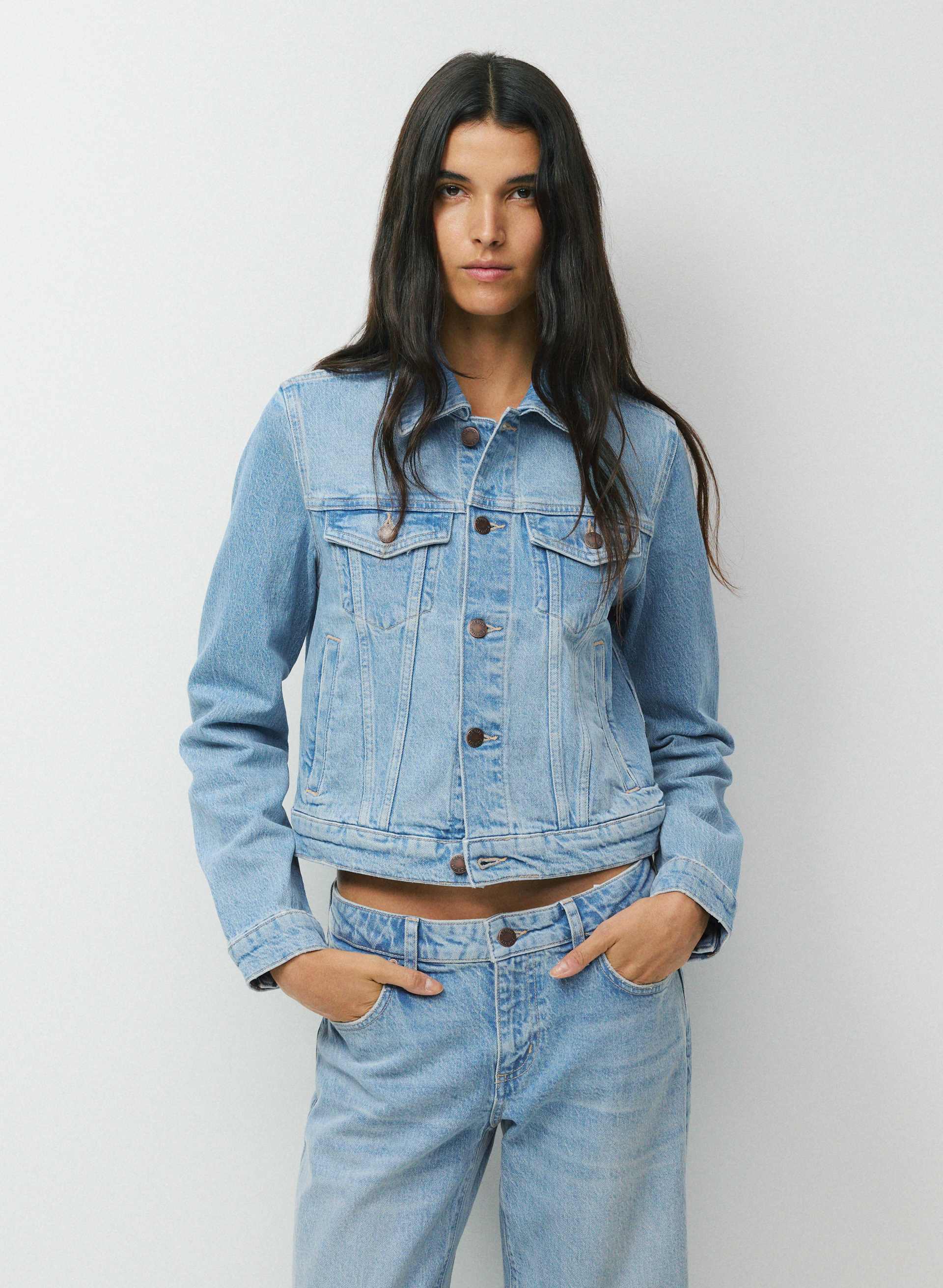TONI SHRUNKEN DENIM JACKET | Aritzia