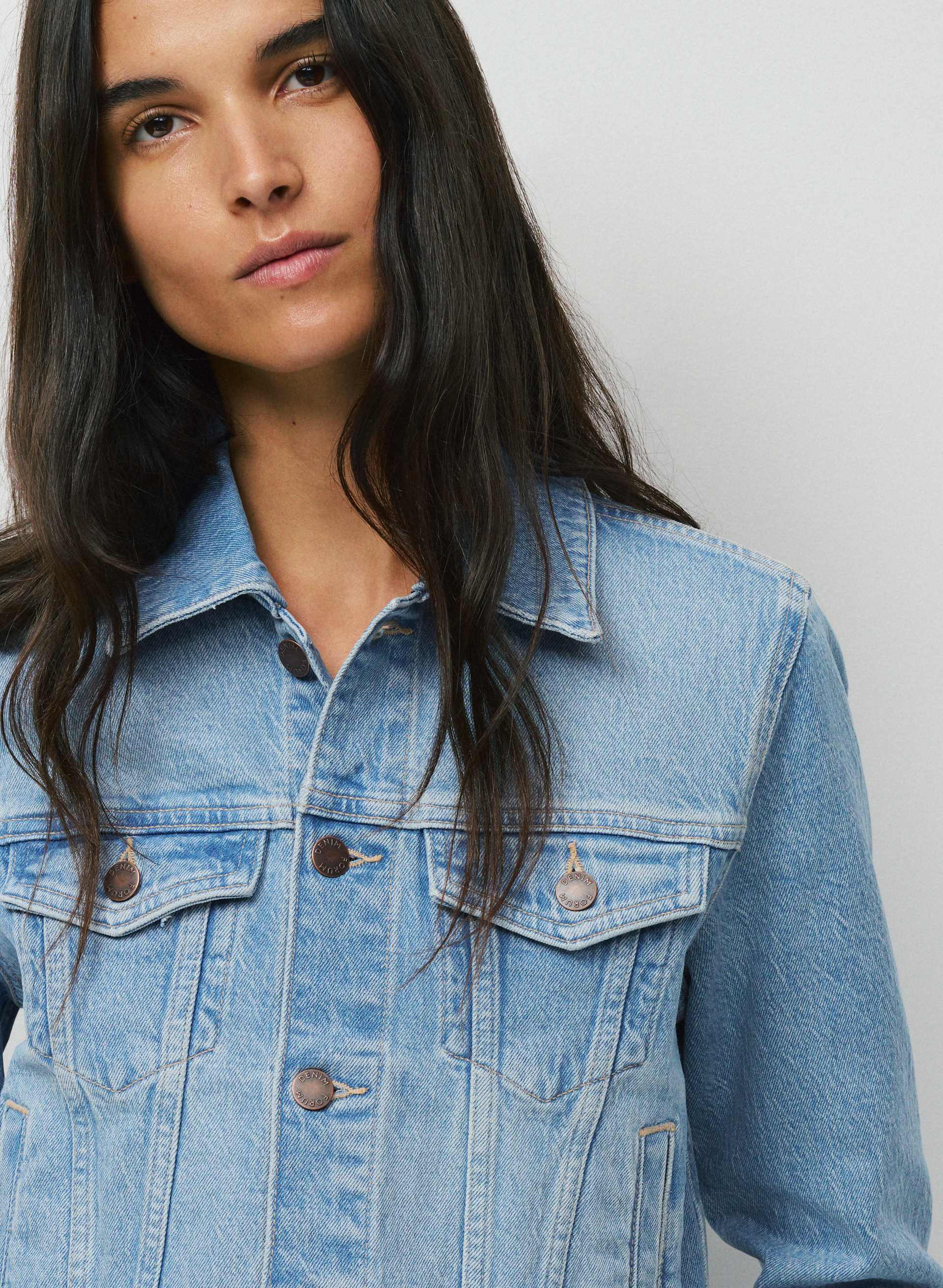 TONI SHRUNKEN DENIM JACKET | Aritzia