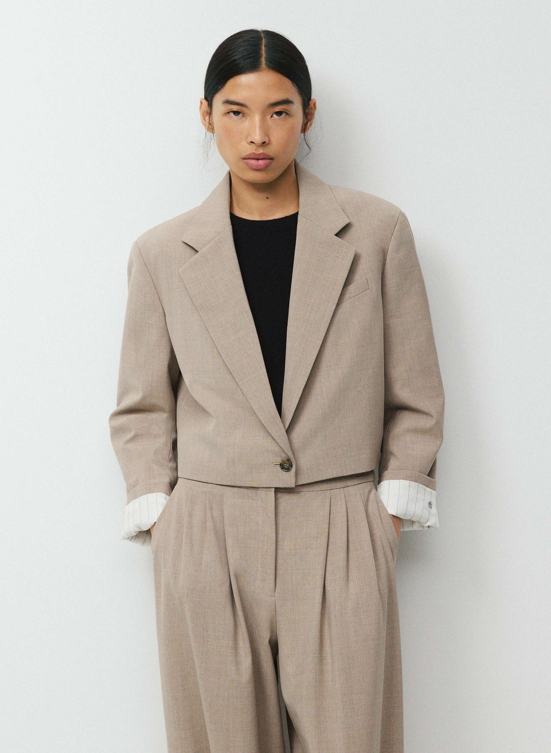 COMMAND WOOL BLAZER | Aritzia