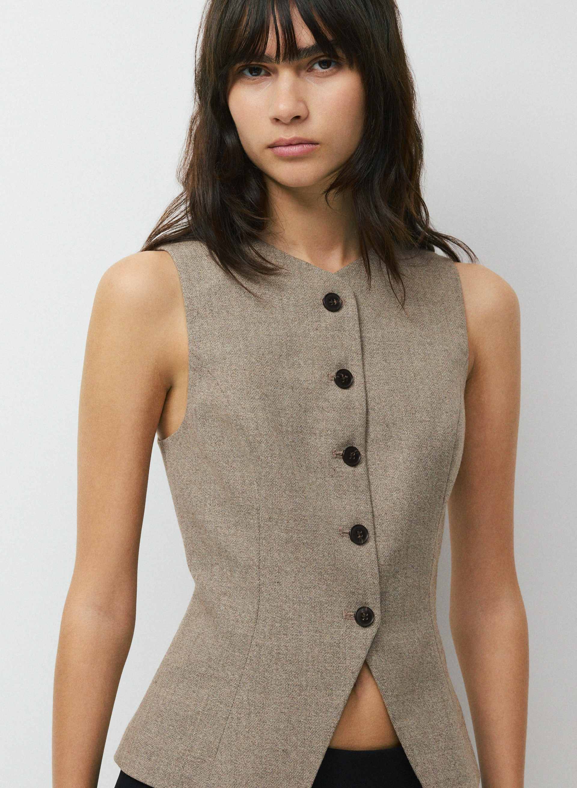 REGAL VEST | Aritzia