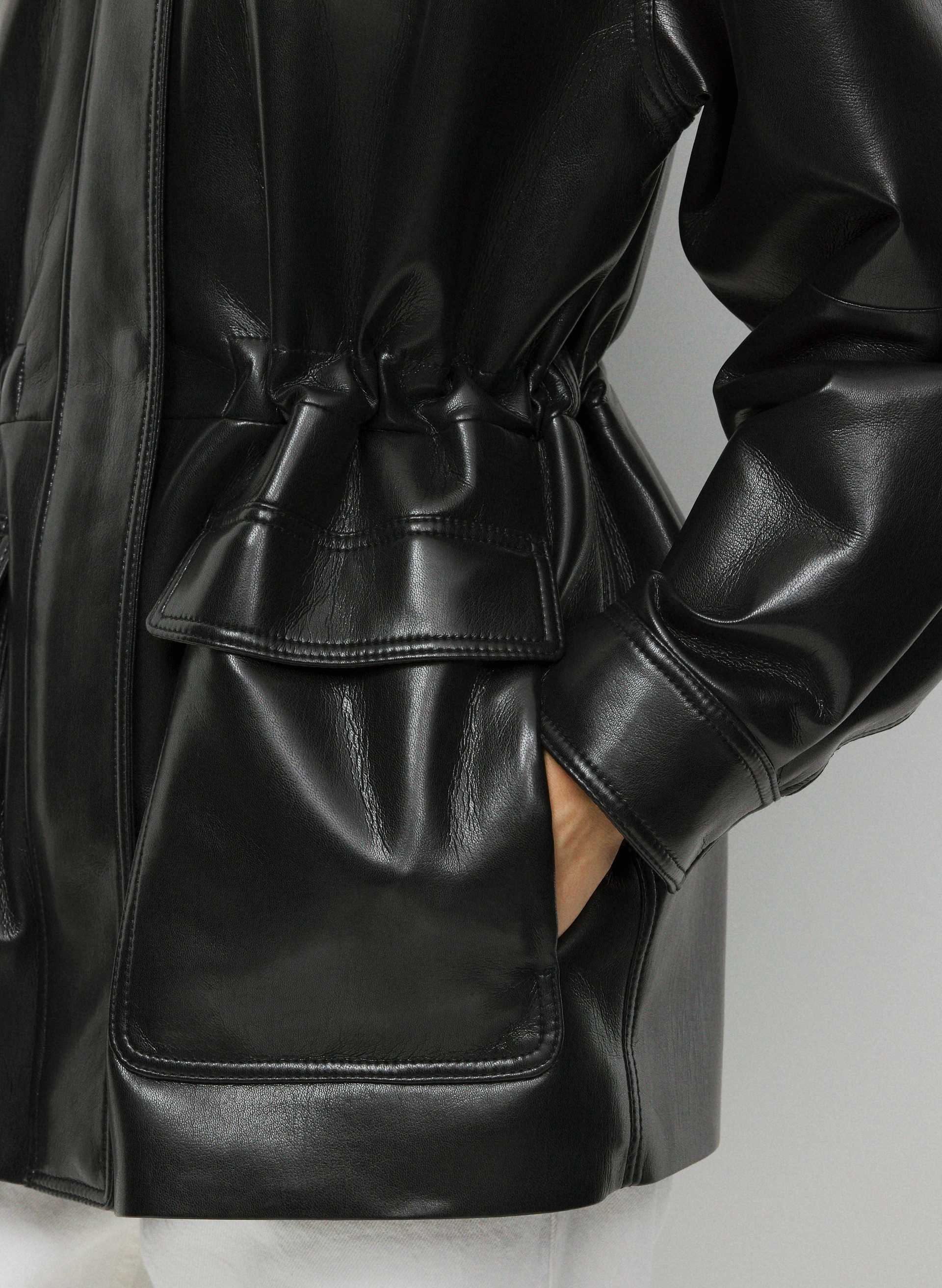 FORMAT JACKET | Aritzia